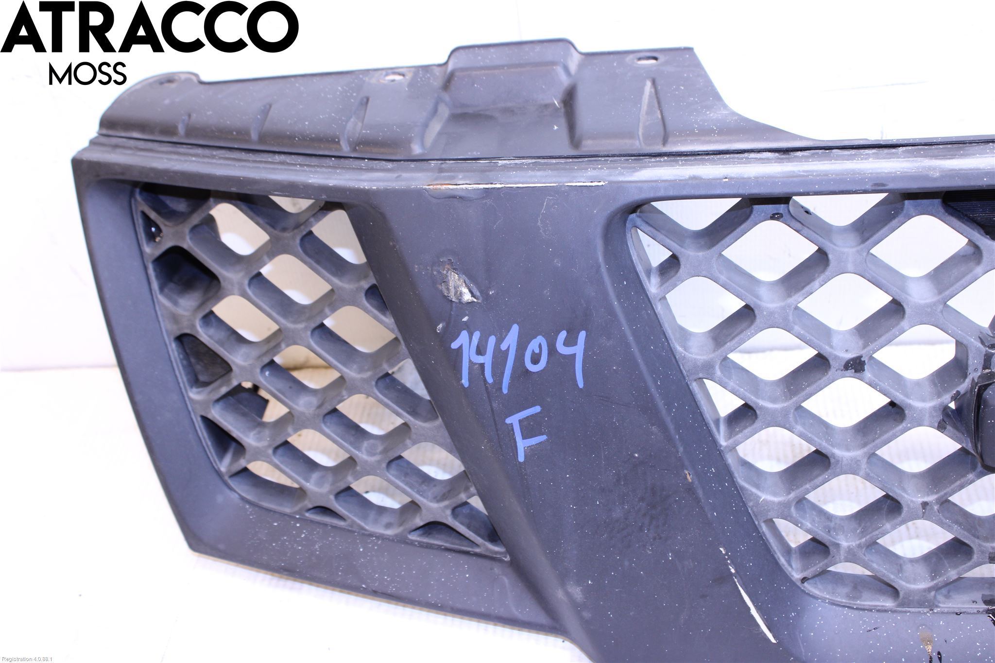 Nissan PATHFINDER R51 05-12 Grill Komplett