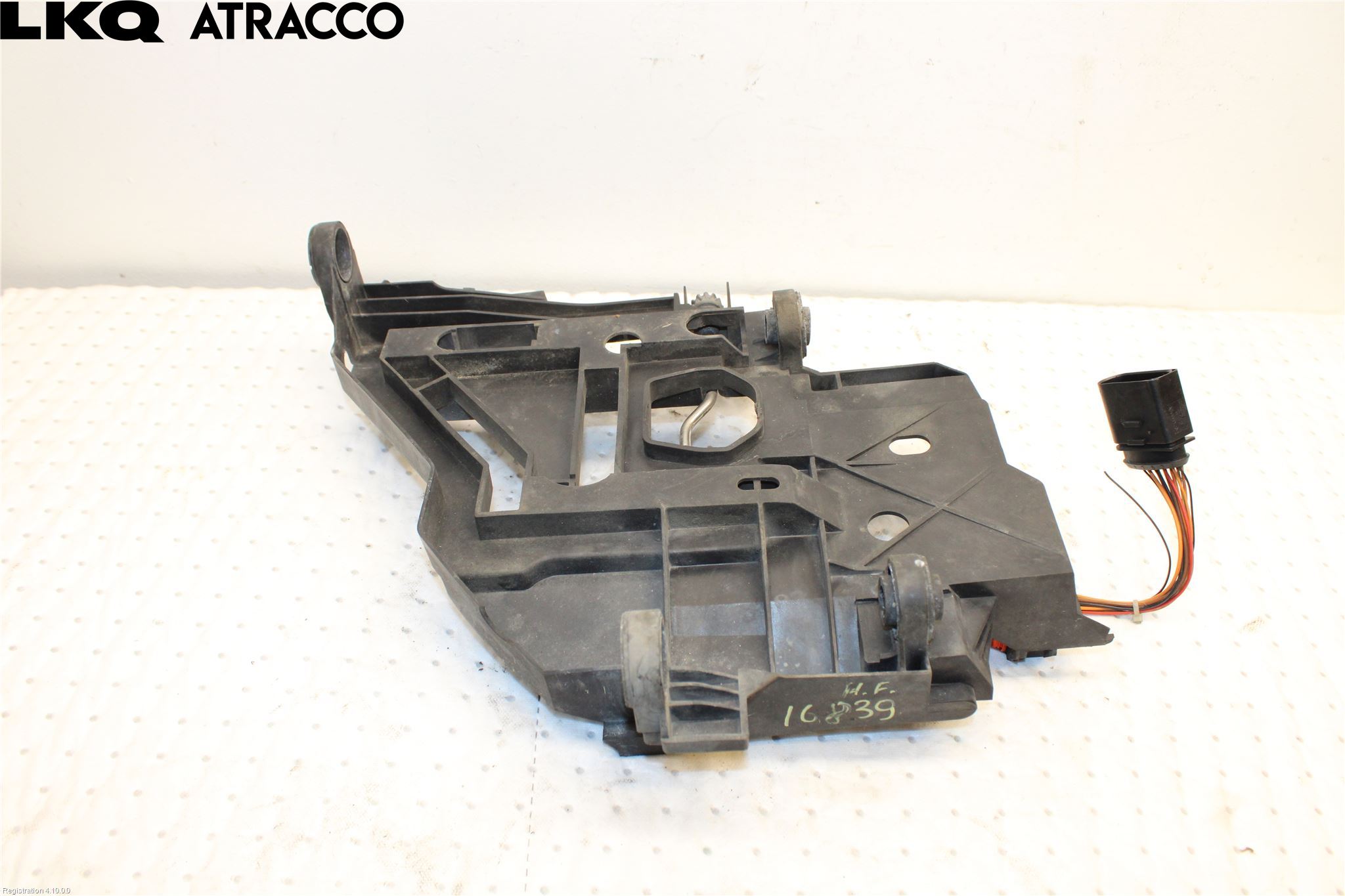 Porsche CAYENNE 03- Frontlykt Hus