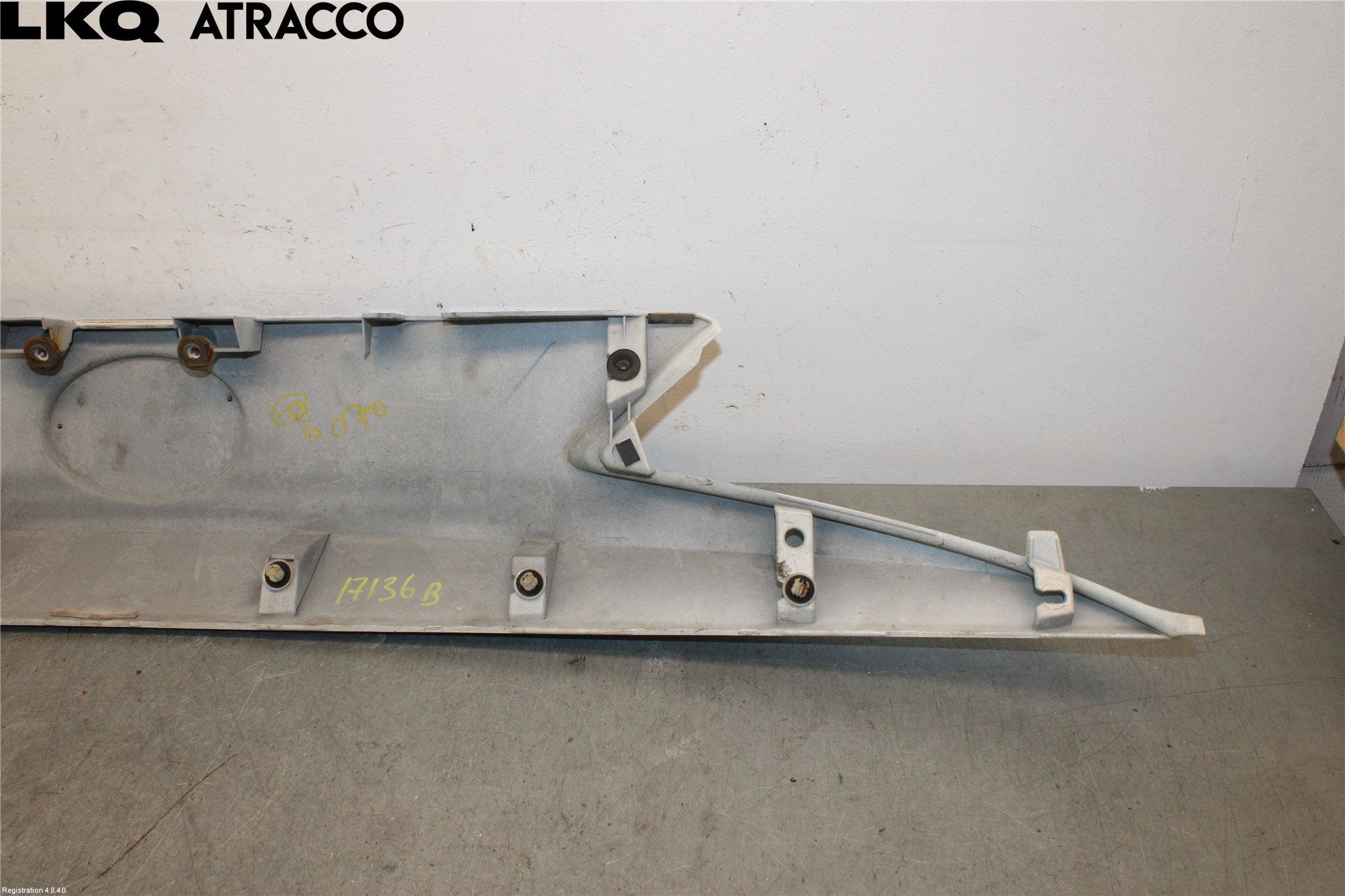 Toyota AURIS 13-19 Bakluke Del Øvre (2Delt)