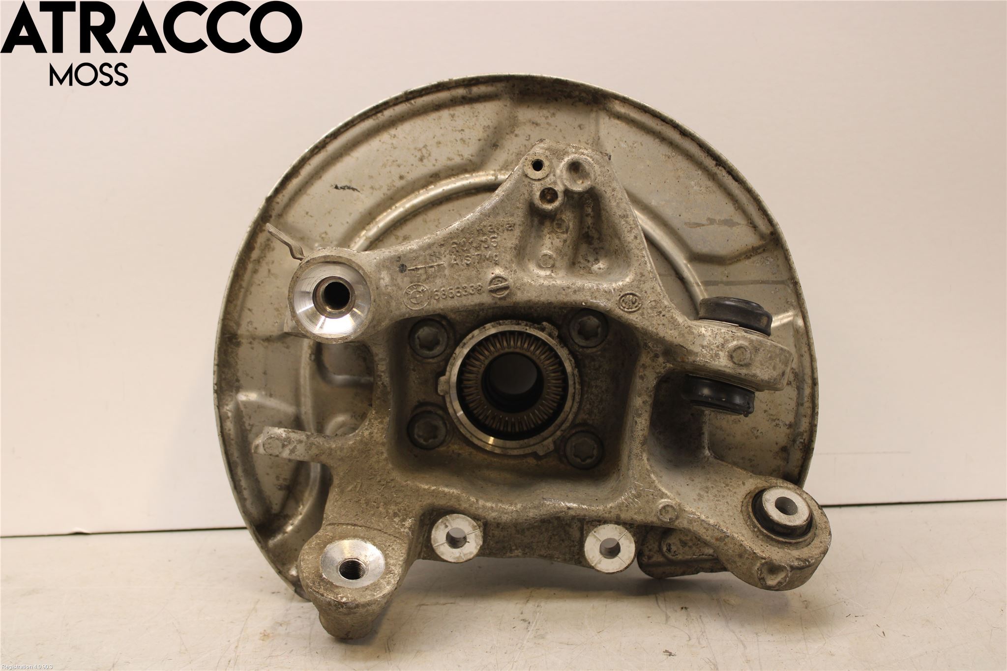 BMW 5 G30/G31/F90 17-23 Spindel Hb