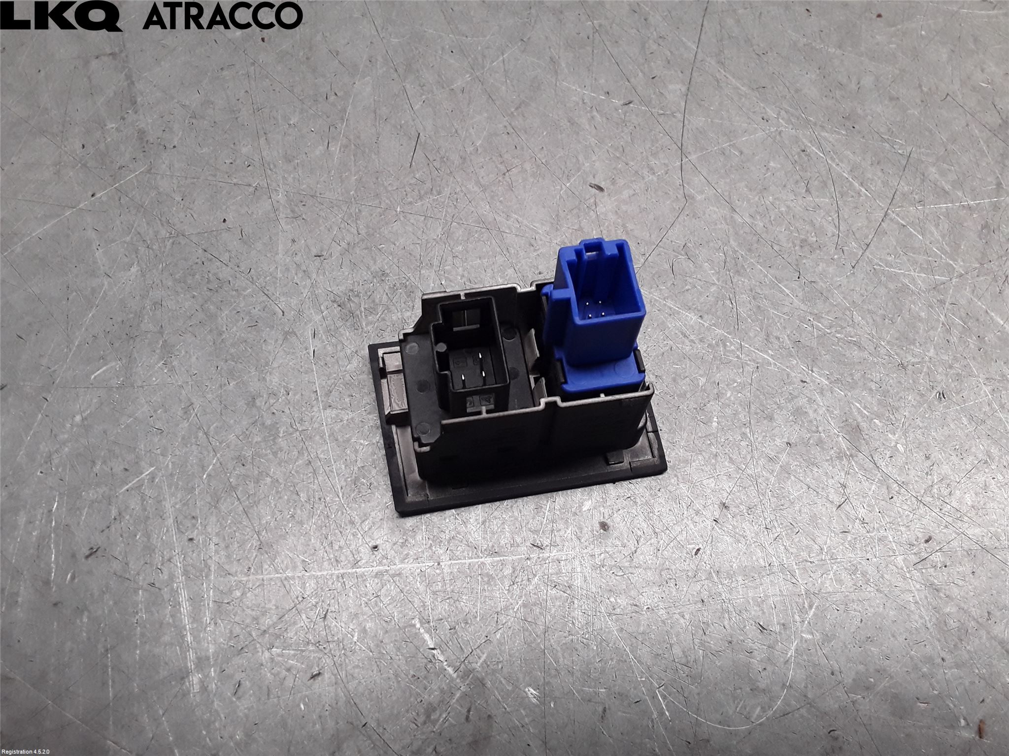 Volkswagen VW GOLF / E-GOLF VII 13-20 Bryter Airbag Passasjerside