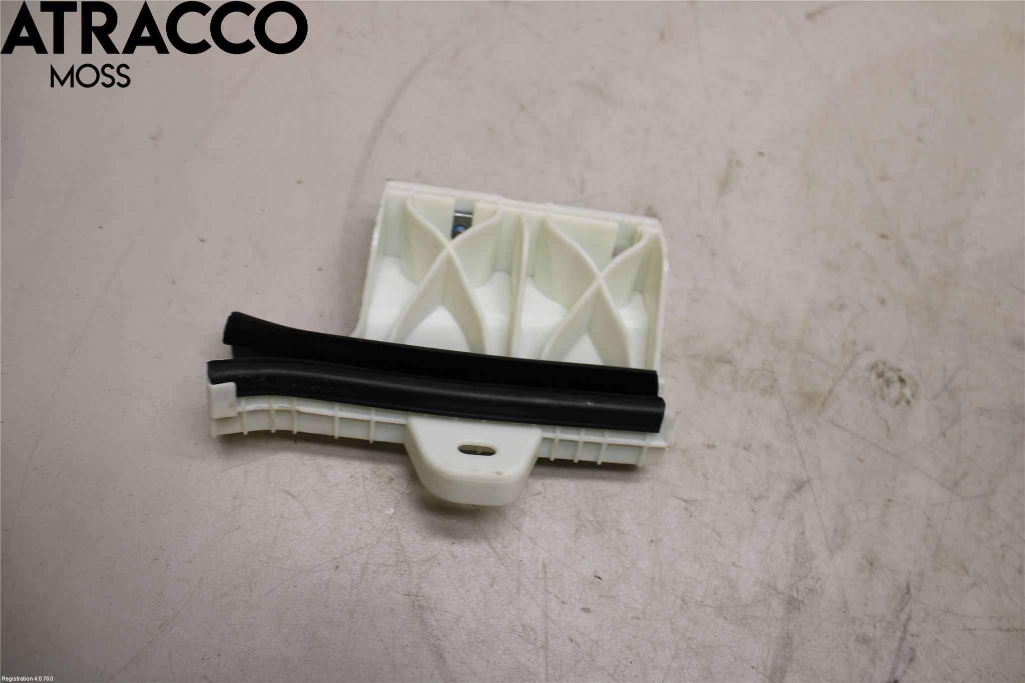 Peugeot 2008 13-20 Dørruteramme