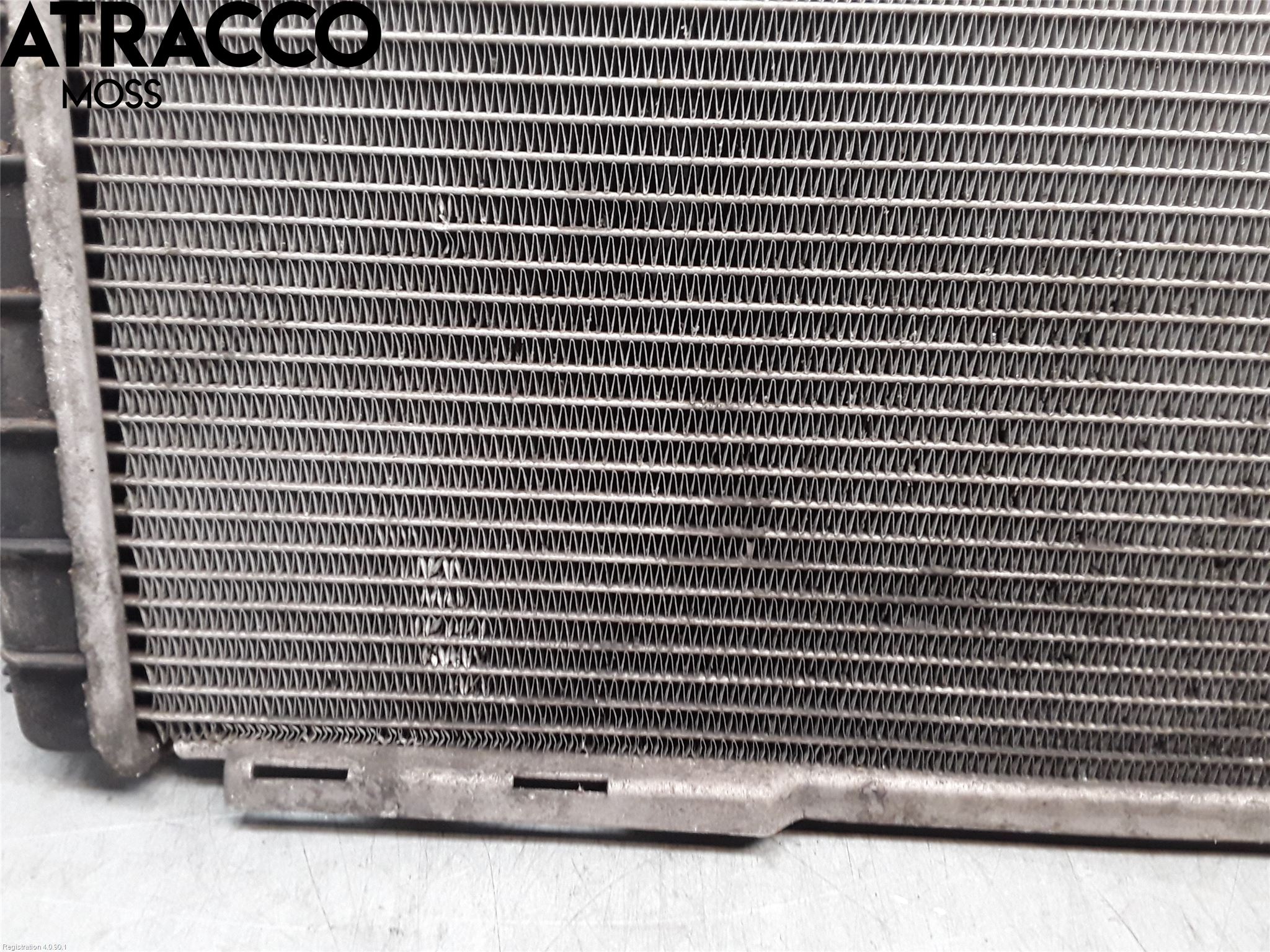 Volkswagen VW CADDY 11-15 Radiator Manuell