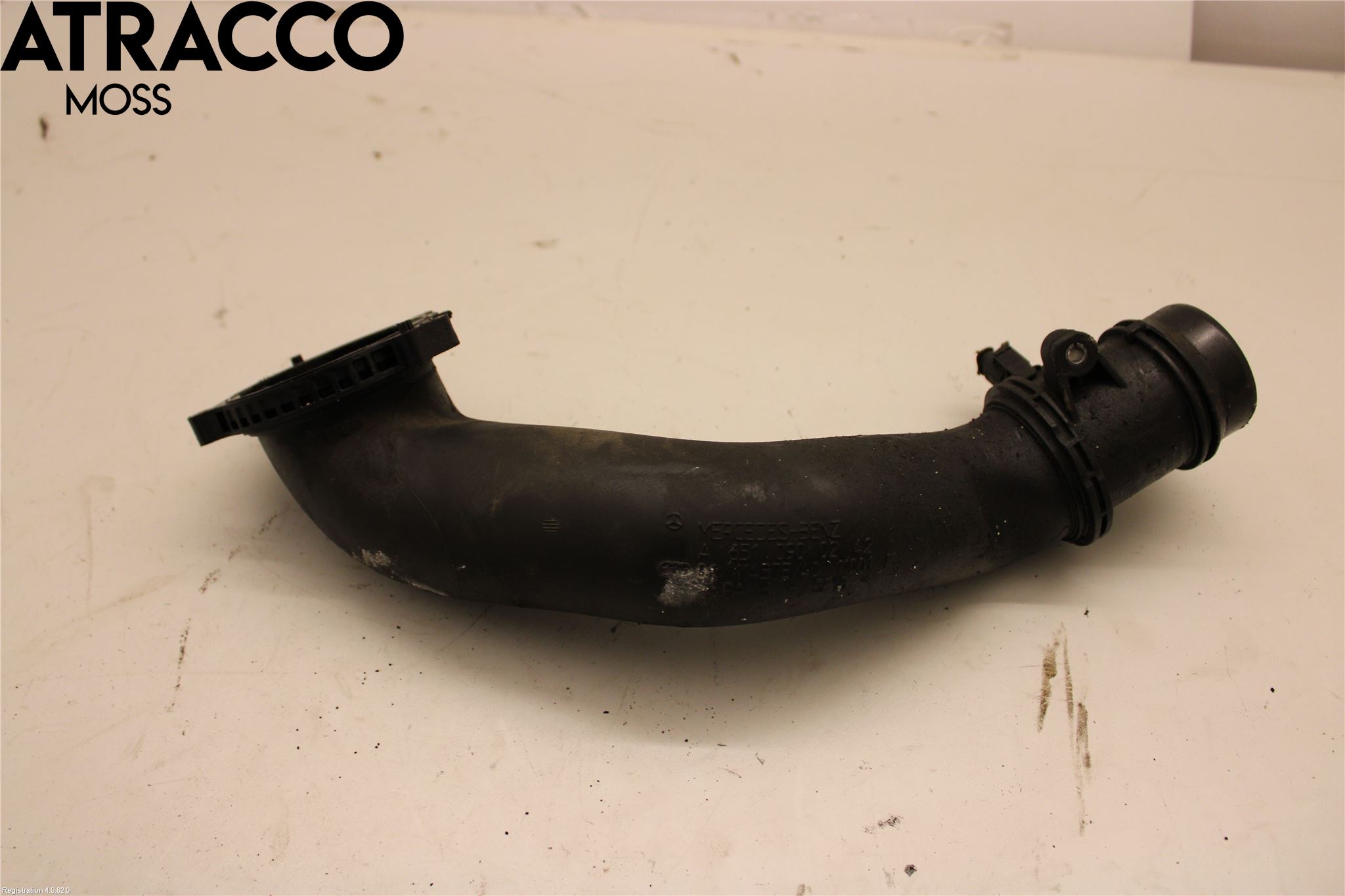 Mercedes-Benz MB E-KLASS (W212) 09-16 Intercooler Rør-Slange