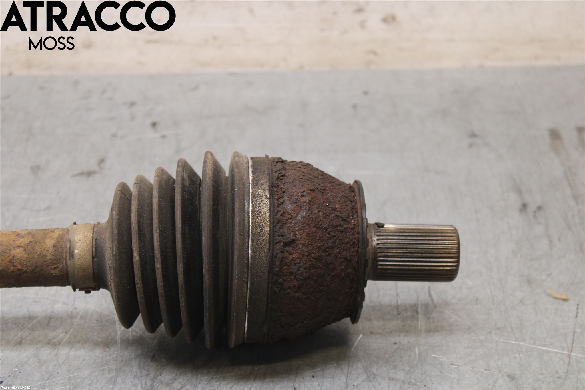 Volvo V60 11-13 Drivaksel Foran Kompl Venstre