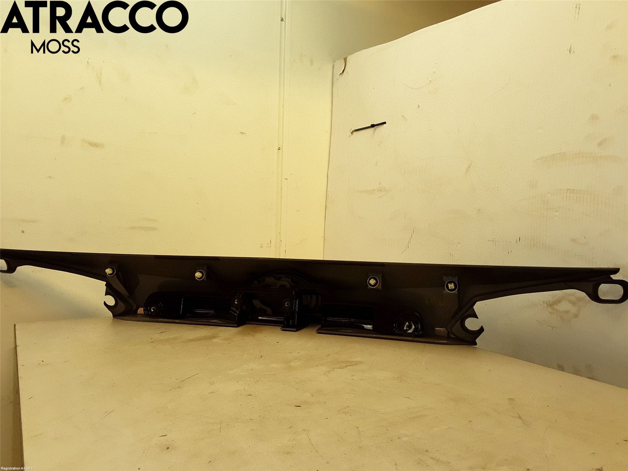 Toyota RAV4 13-18 Refleksplate - Skiltplate