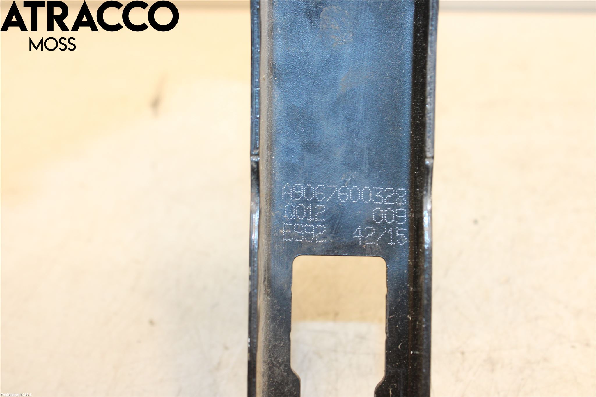 Mercedes-Benz MB SPRINTER (W906) 06-18 Dørstopper