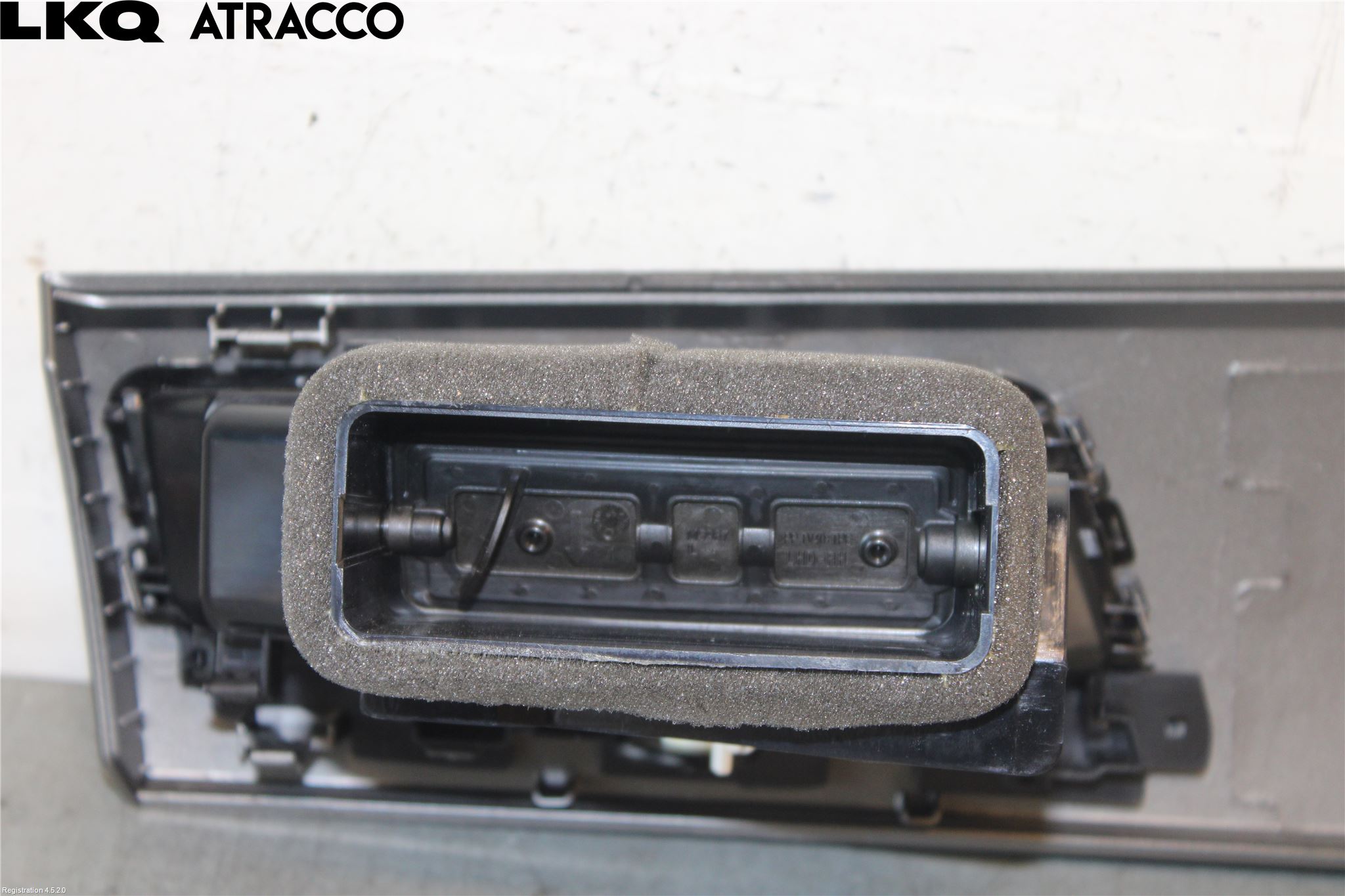 Volkswagen VW POLO VI 18->> Dashbord Kanal - Dyse