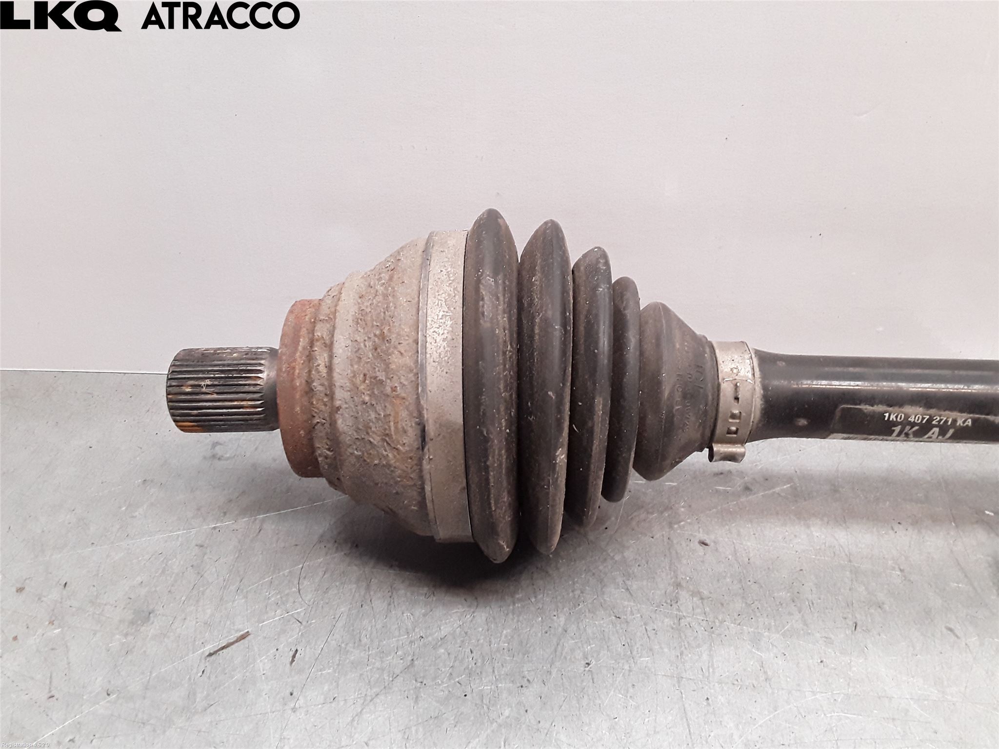 Skoda SUPERB 09-15 Drivaksel Foran Kompl Venstre