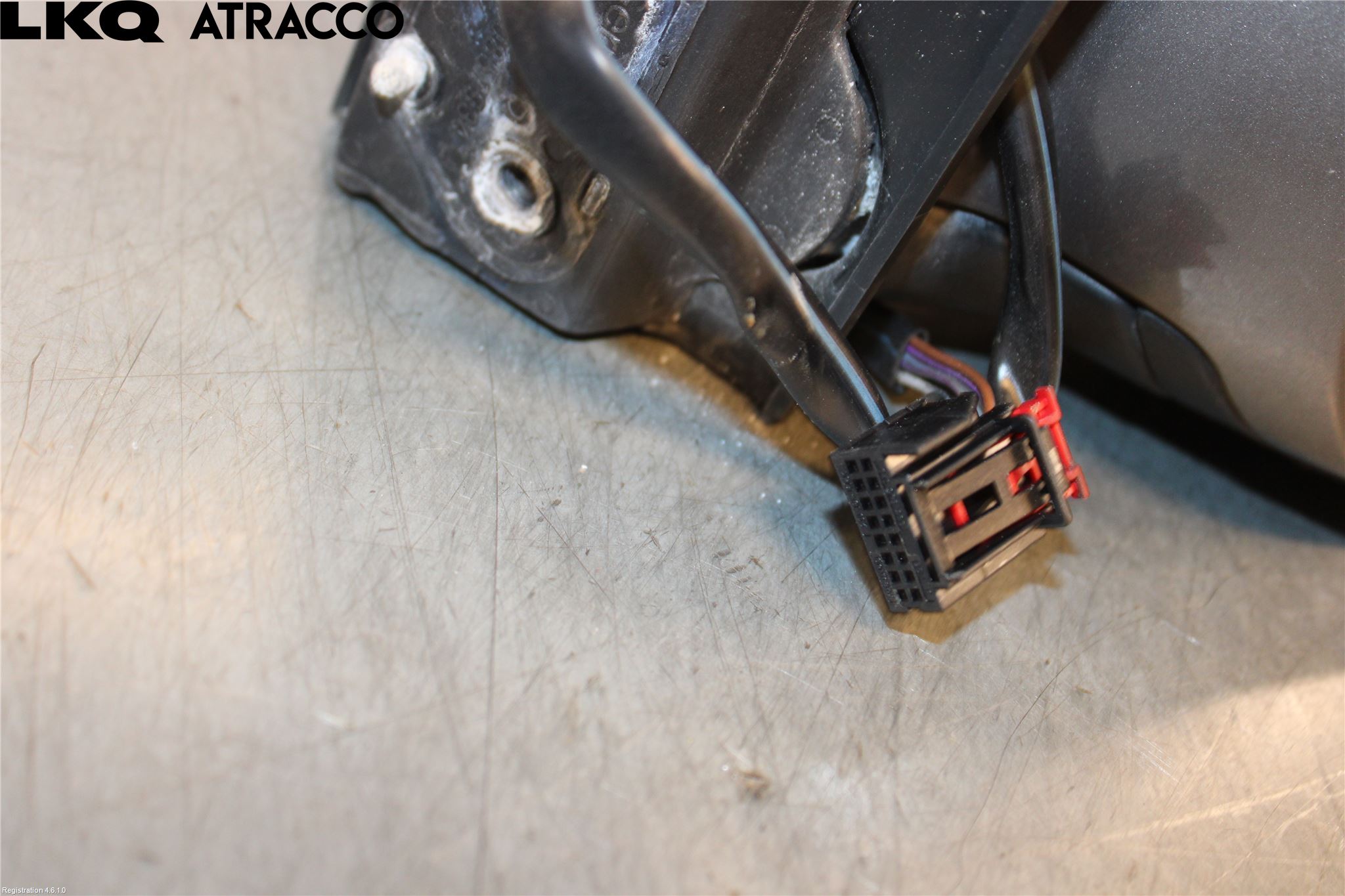 Volkswagen VW TOURAN 03-10 Speil H M-El Justering