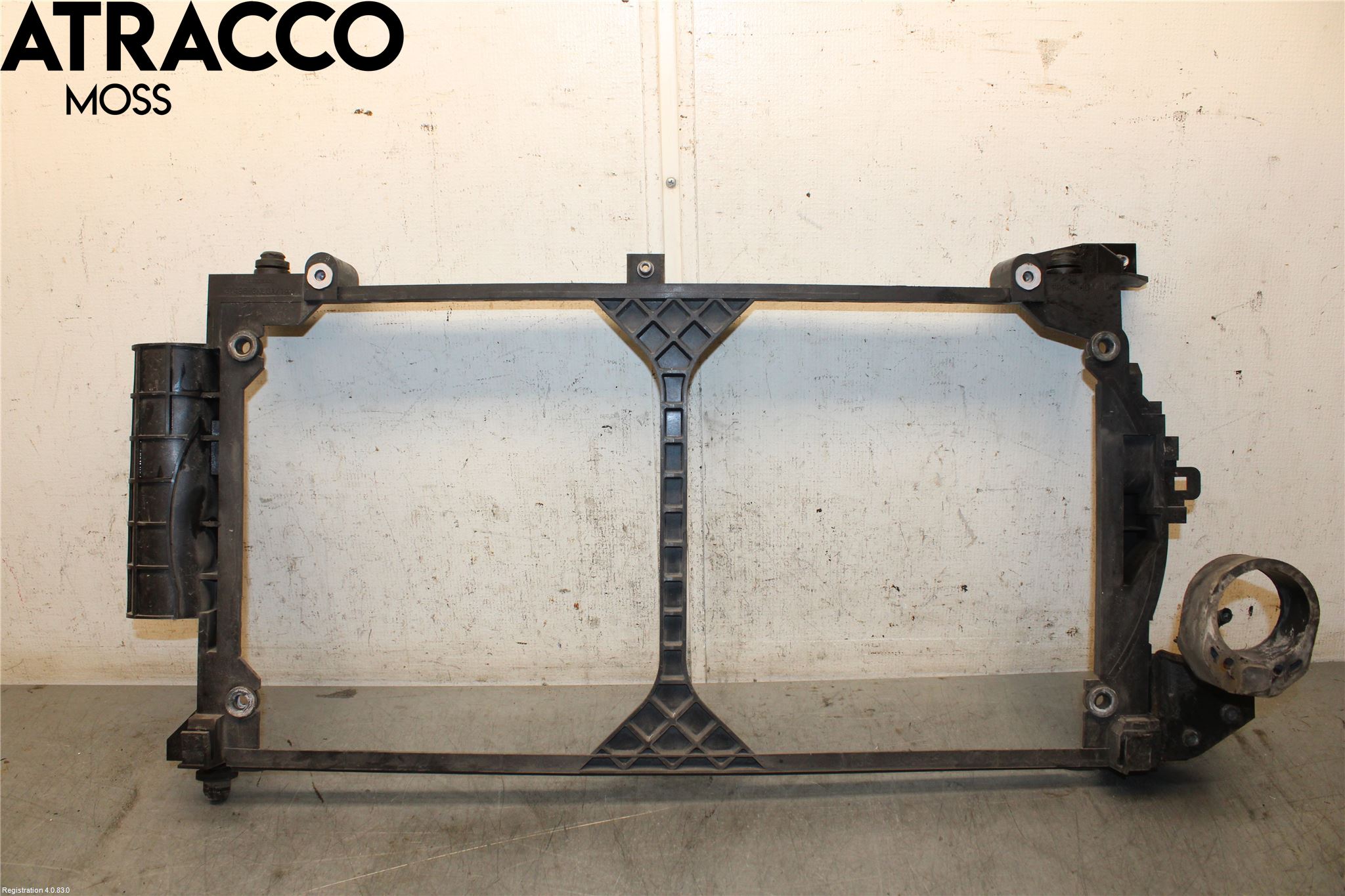 Nissan LEAF 11-17 Radiator Feste - Ramme - Bjelk