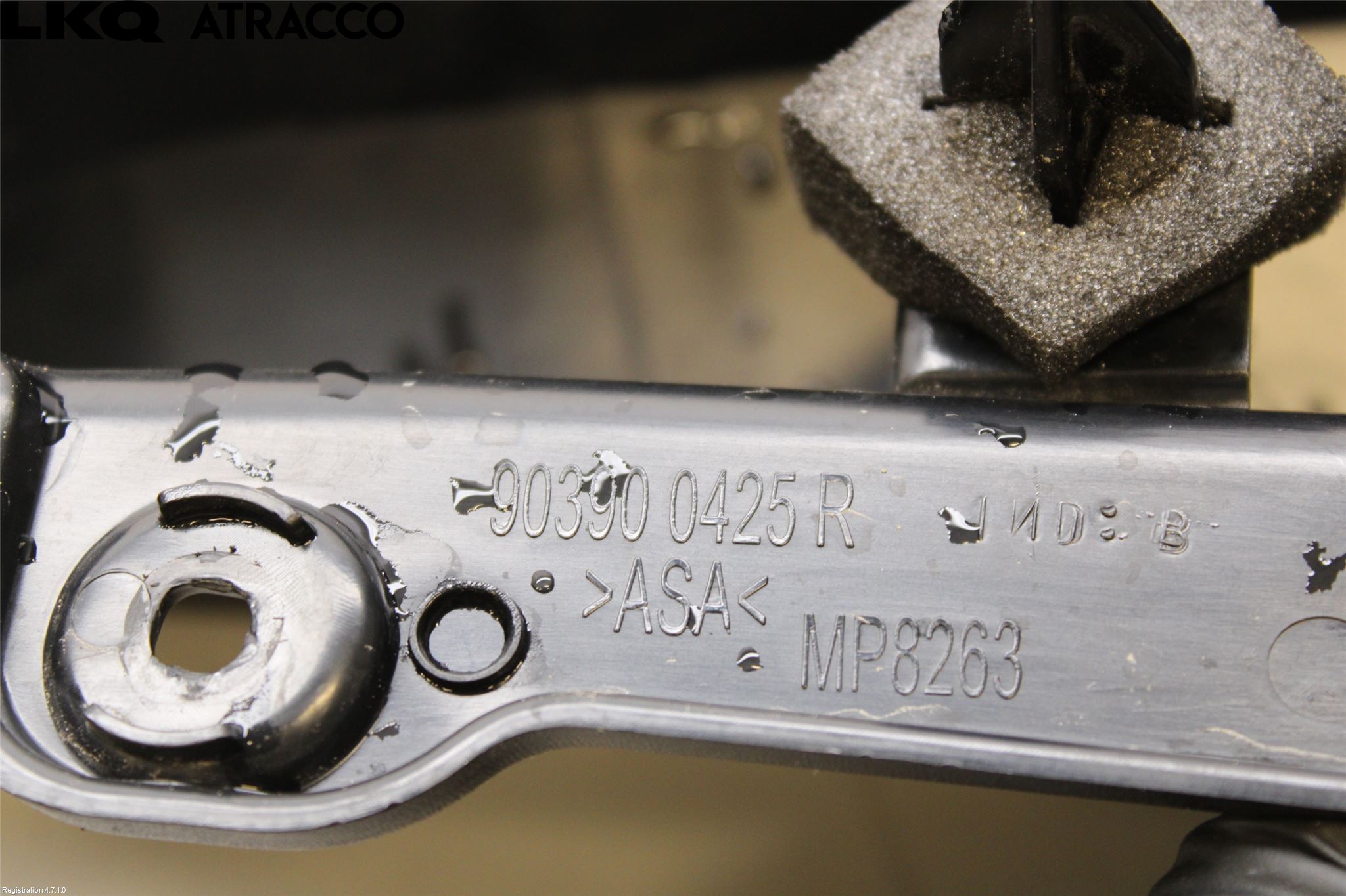 Biltillbehør-rekvisita Bakluke Del Nedre (2Delt)