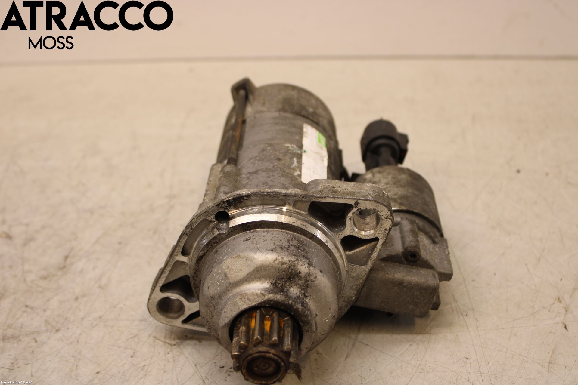 Volkswagen VW CADDY      04-10 Startmotor Diesel