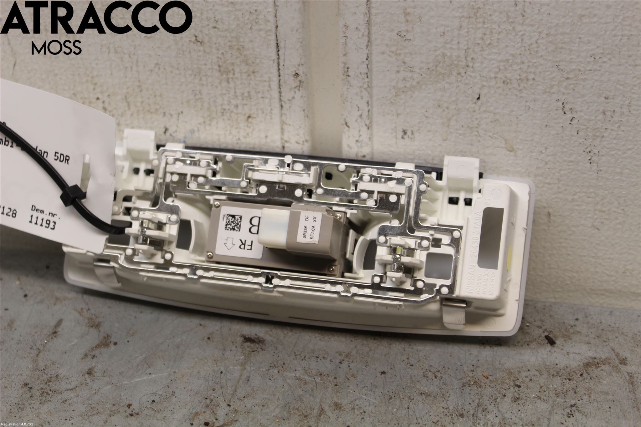 Nissan LEAF 18- Innr Taklys