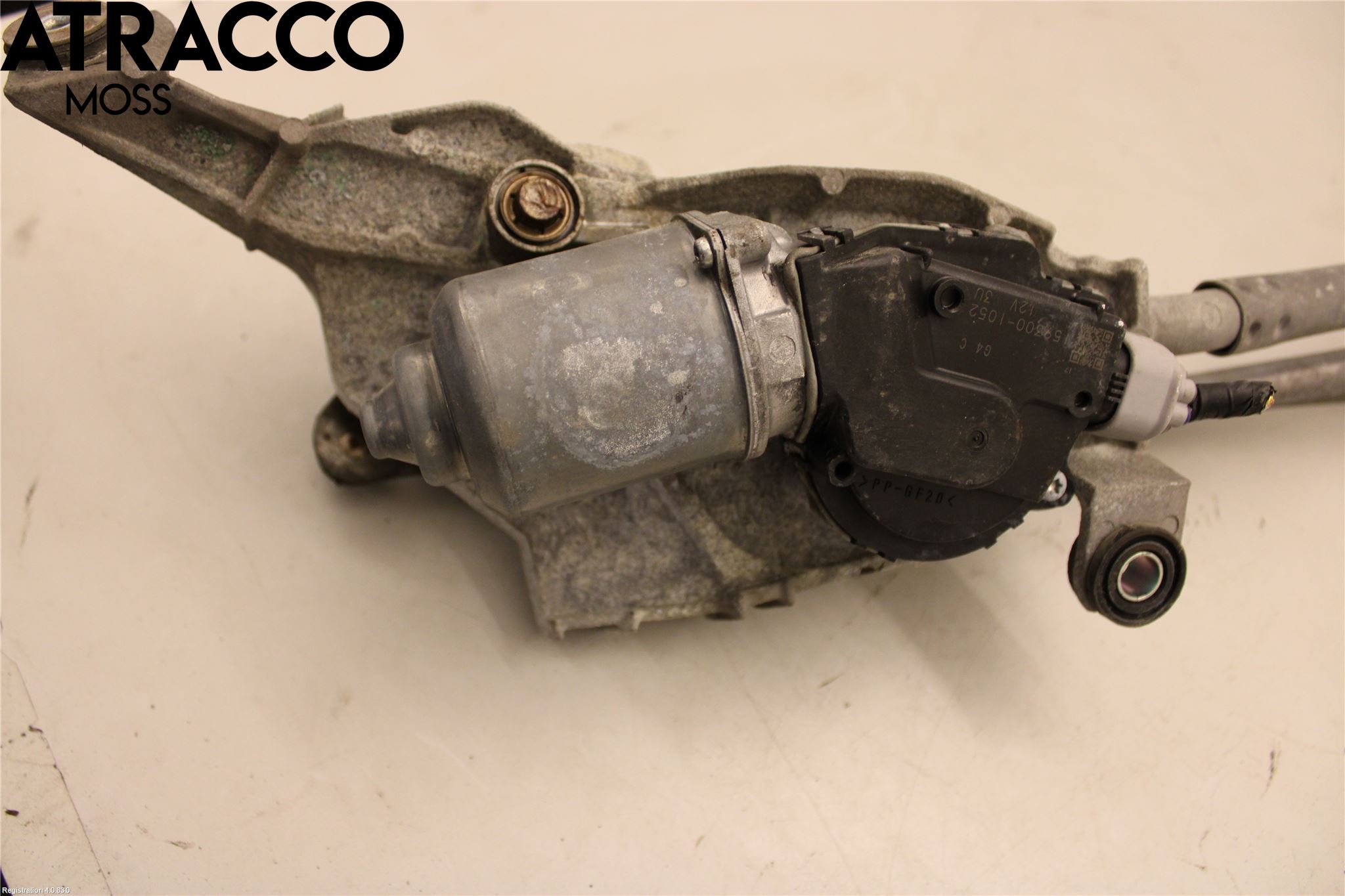 Mitsubishi OUTLANDER 07-12 Viskermotor Frontrute