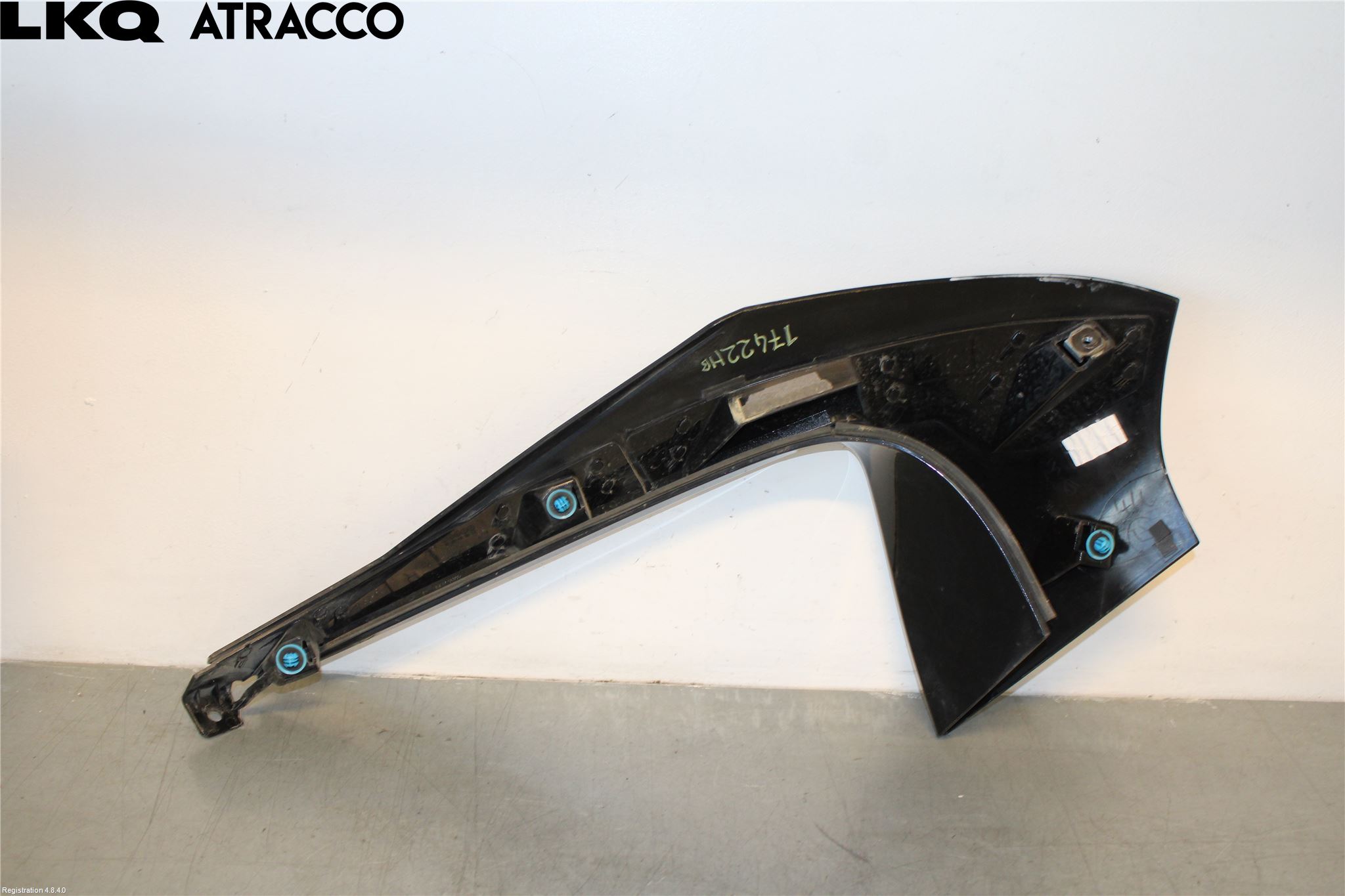 Nissan LEAF 18- Spoiler Bak