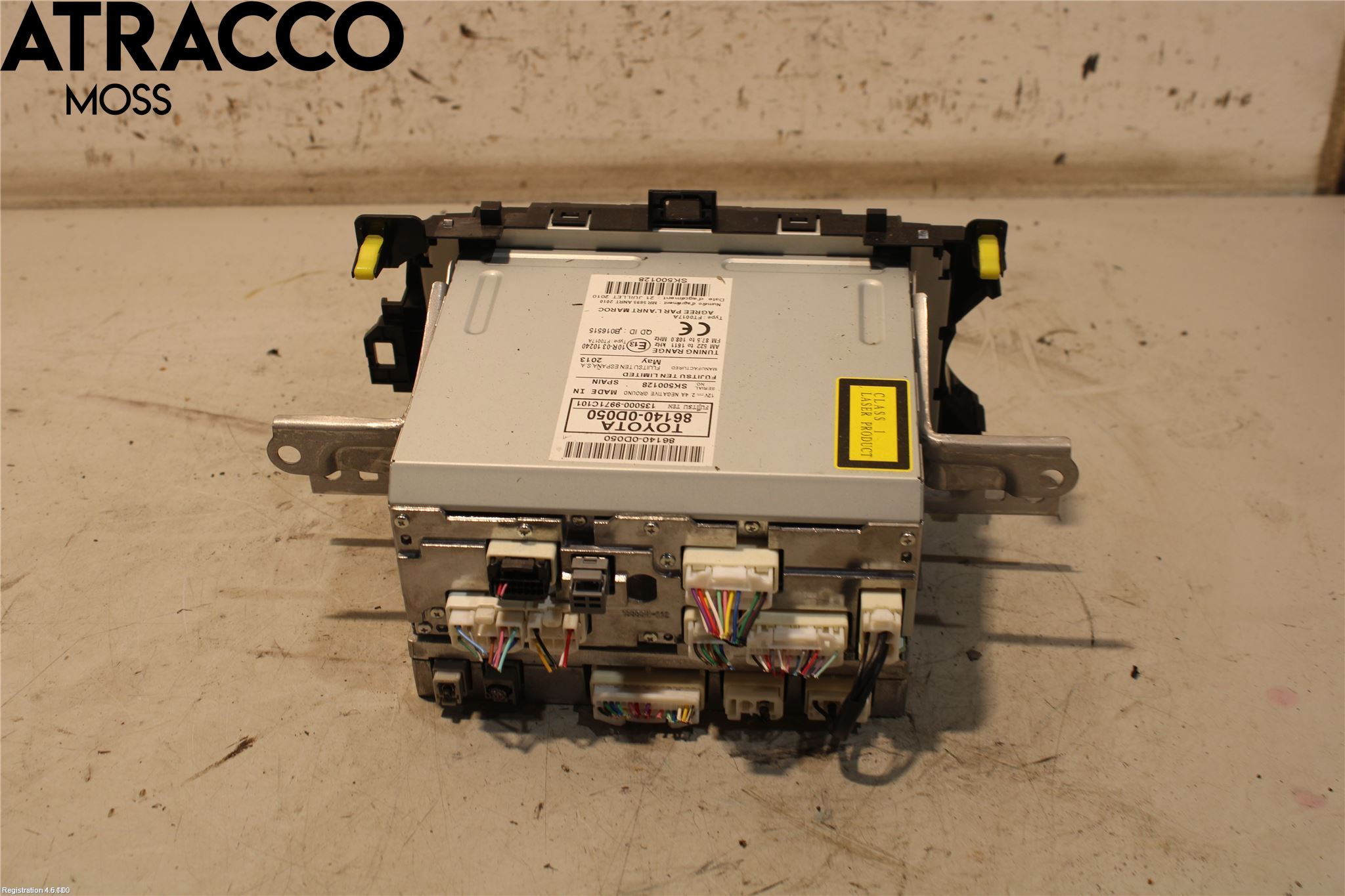 Toyota YARIS XP130 12-14 Stereo Radio Med Cd