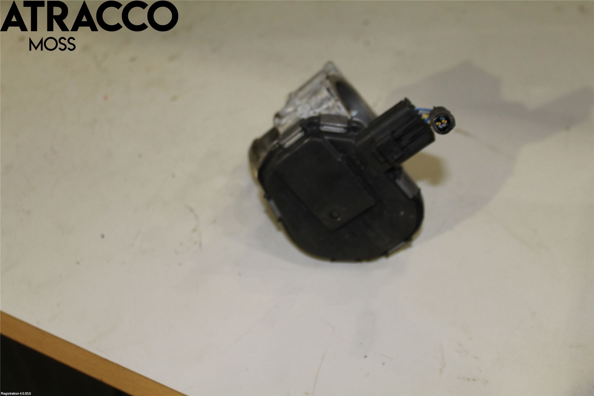 Volvo V40 12-19 Inns Spjeldhus