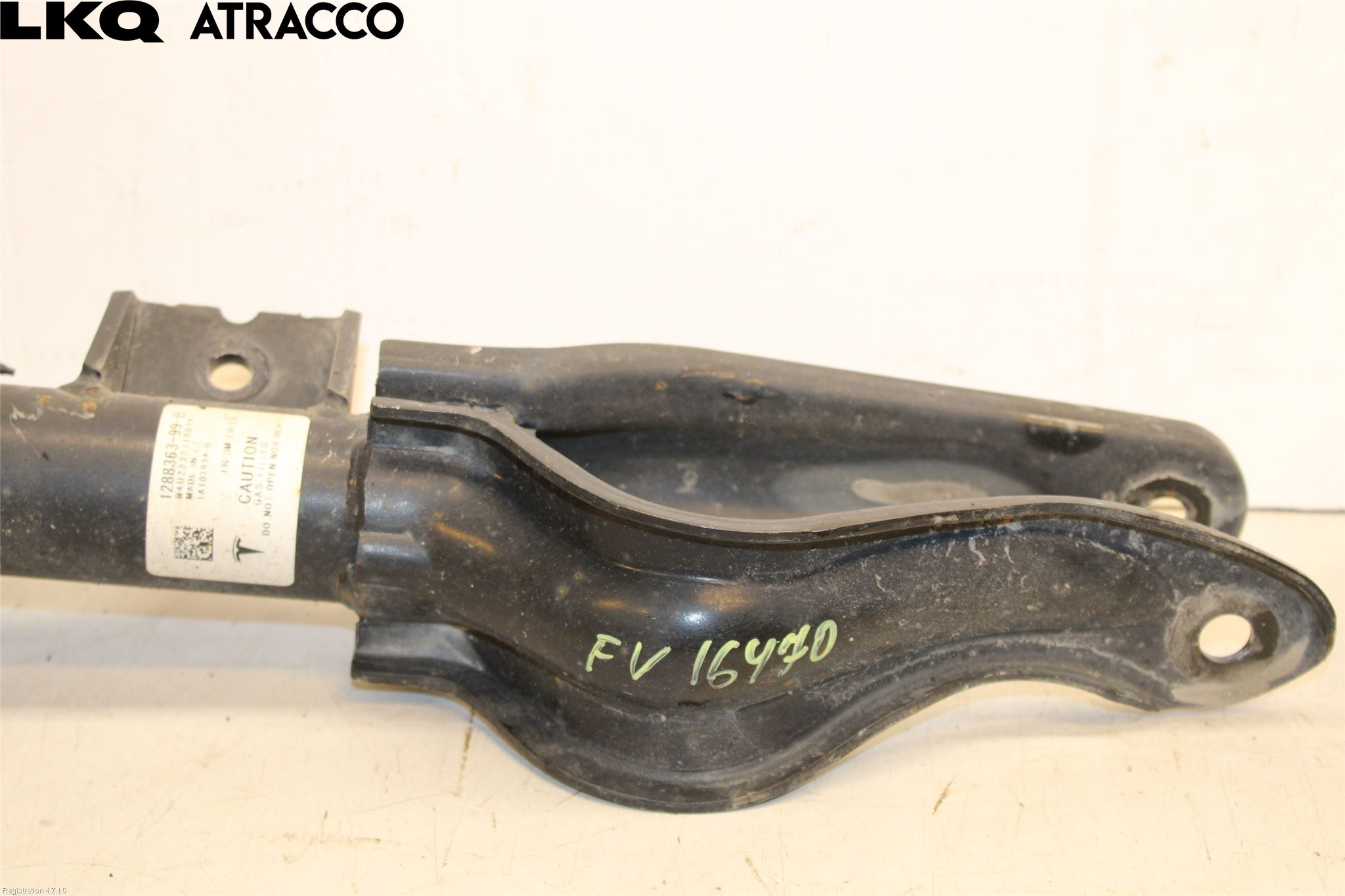 Tesla MODEL Y 21- Fjærbein Foran Venstre