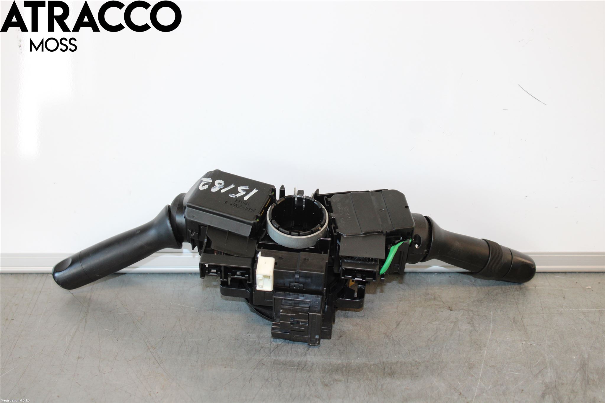 Toyota YARIS XP130 12-14 Bryter Ratt Kombi H Og V