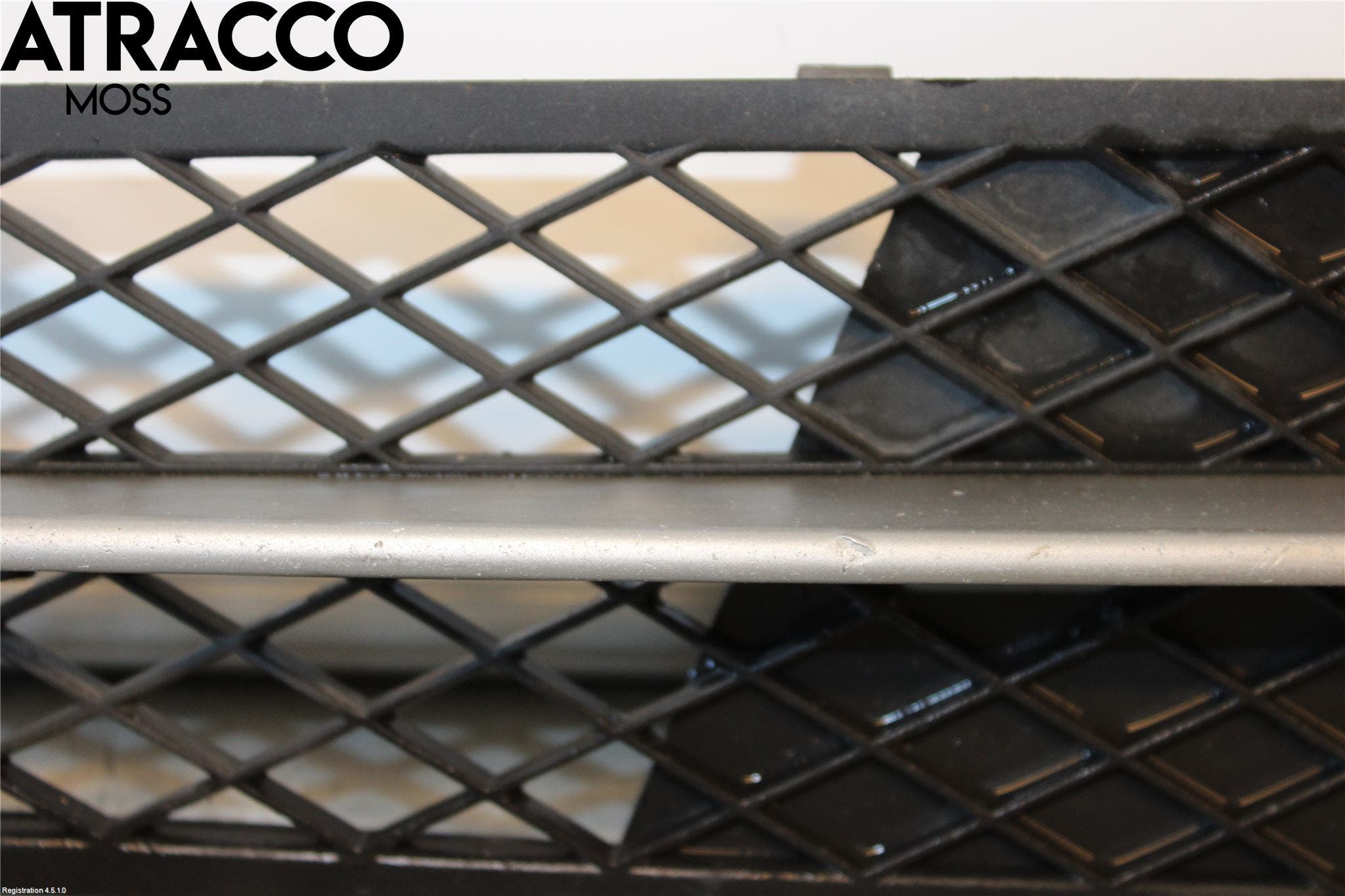 BMW 5 F10/F11/F18 09-17 Grilldel Venstre