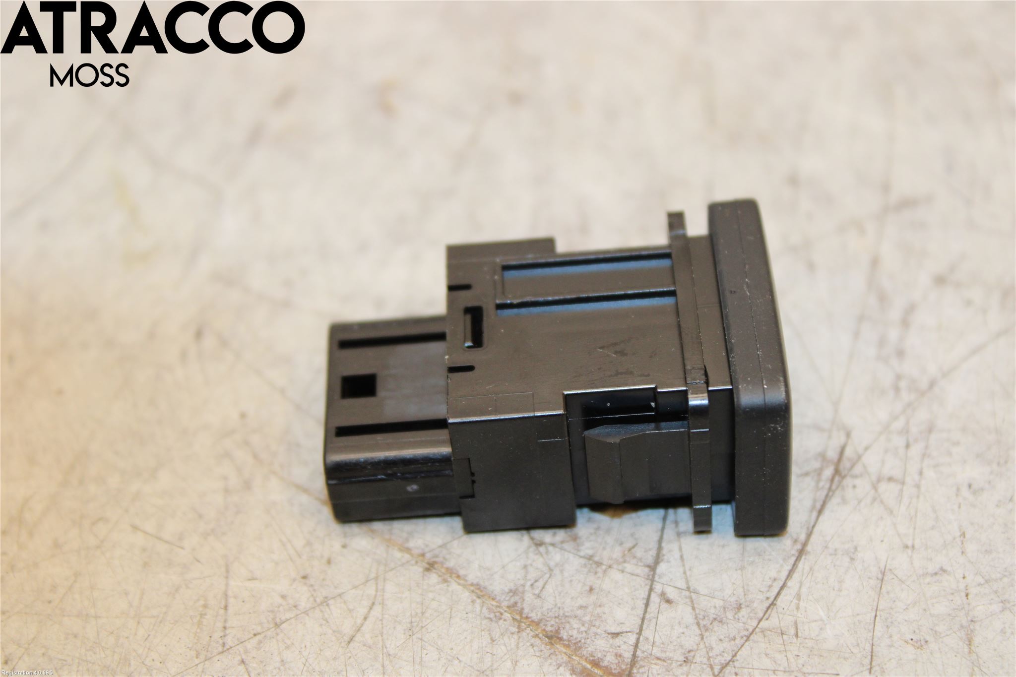 Mitsubishi OUTLANDER 13-21 Bryter Øvrig