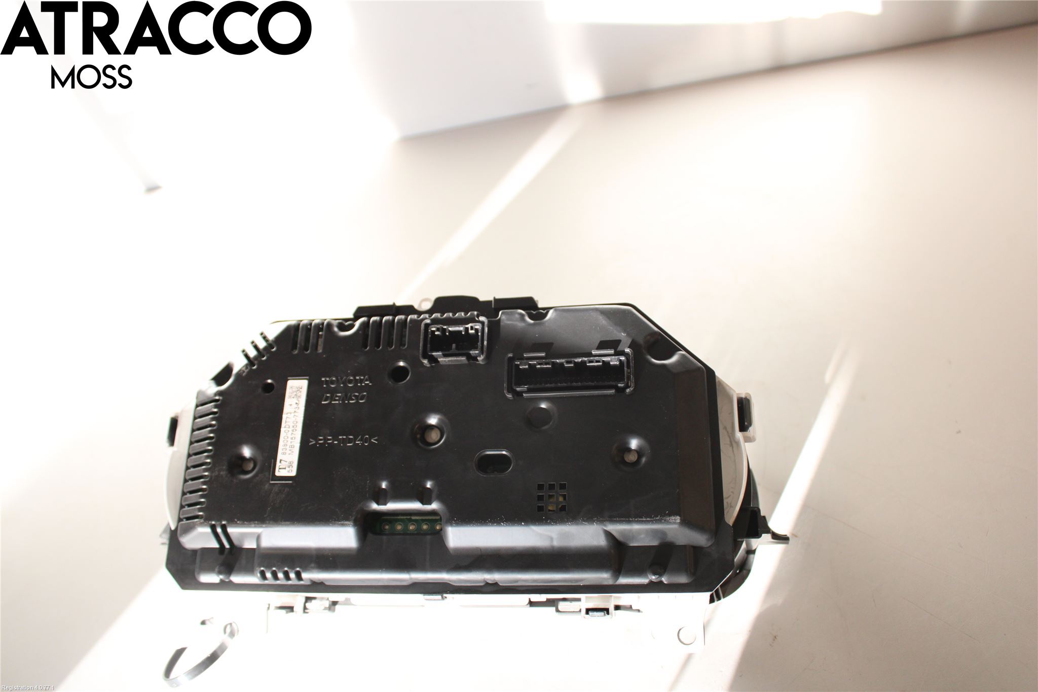 Toyota YARIS XP130 12-14 Instr Kombinert