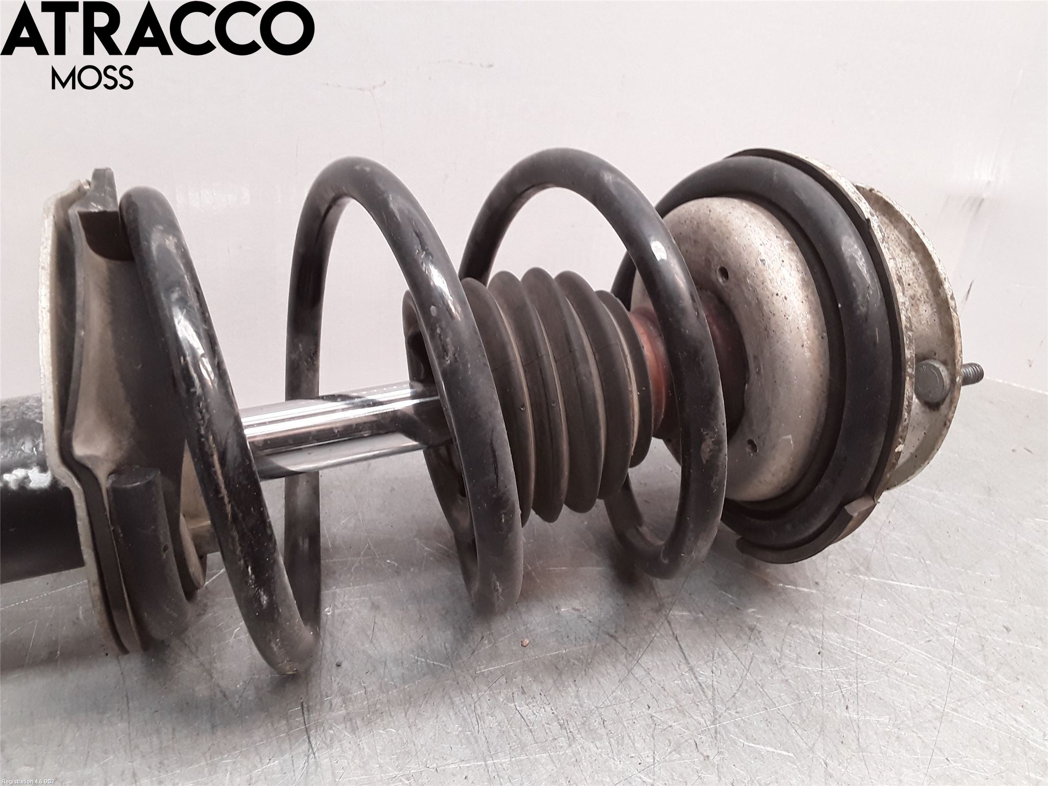 BMW 5 E60/61 Sed/Tou 02-10 Fjærbein Foran Høyre