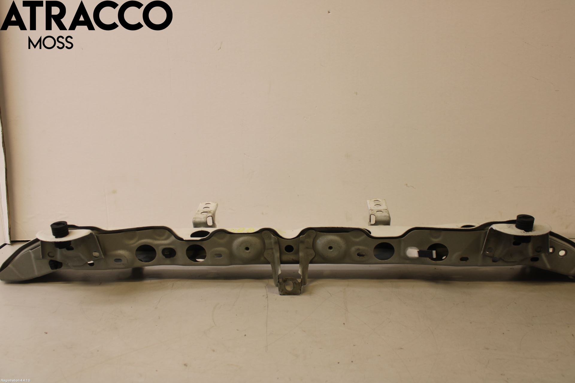 Toyota YARIS XP130 12-14 Panserlåsplate-Bjelke