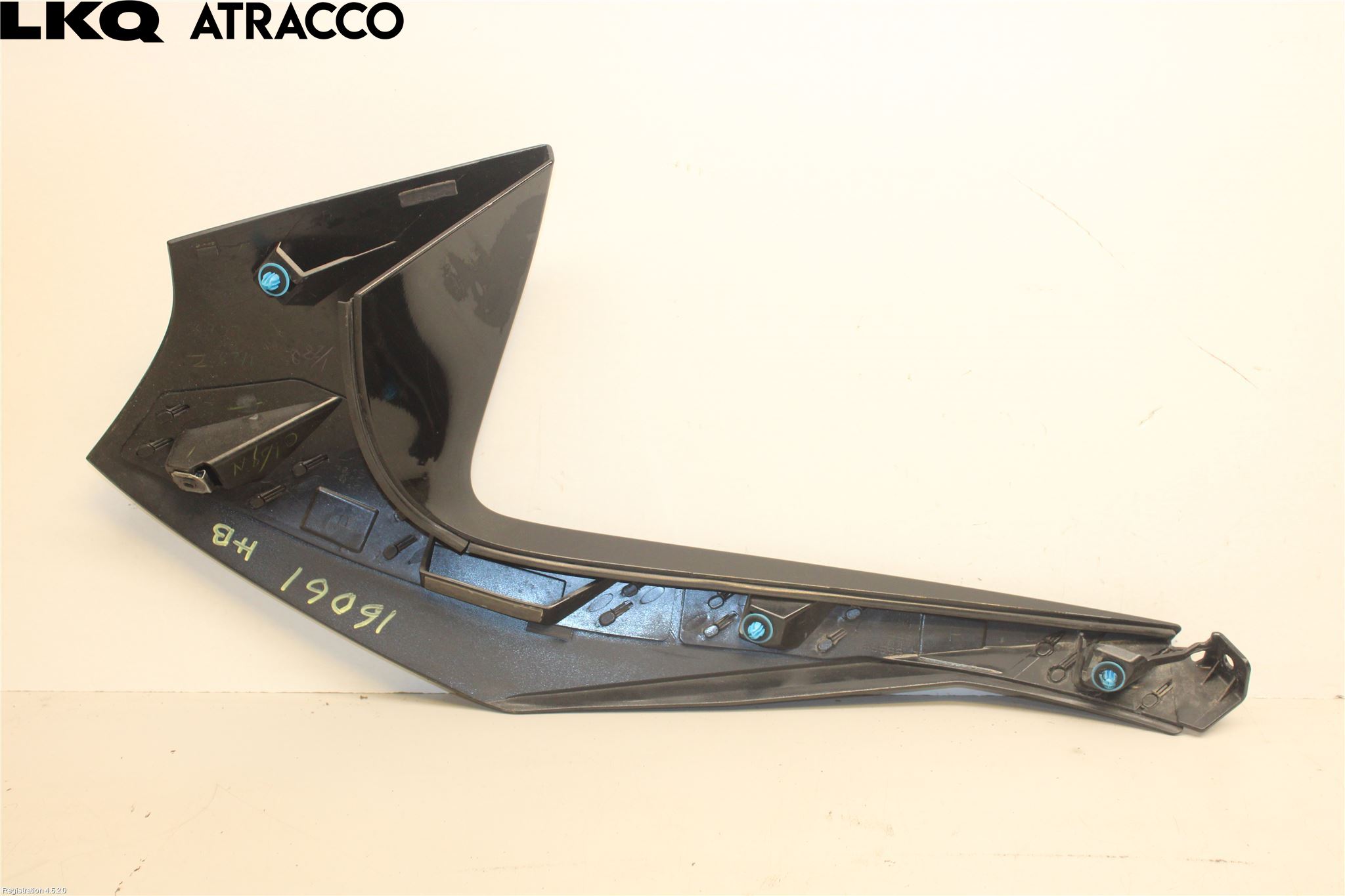 Nissan LEAF 18- Spoiler Bakluke