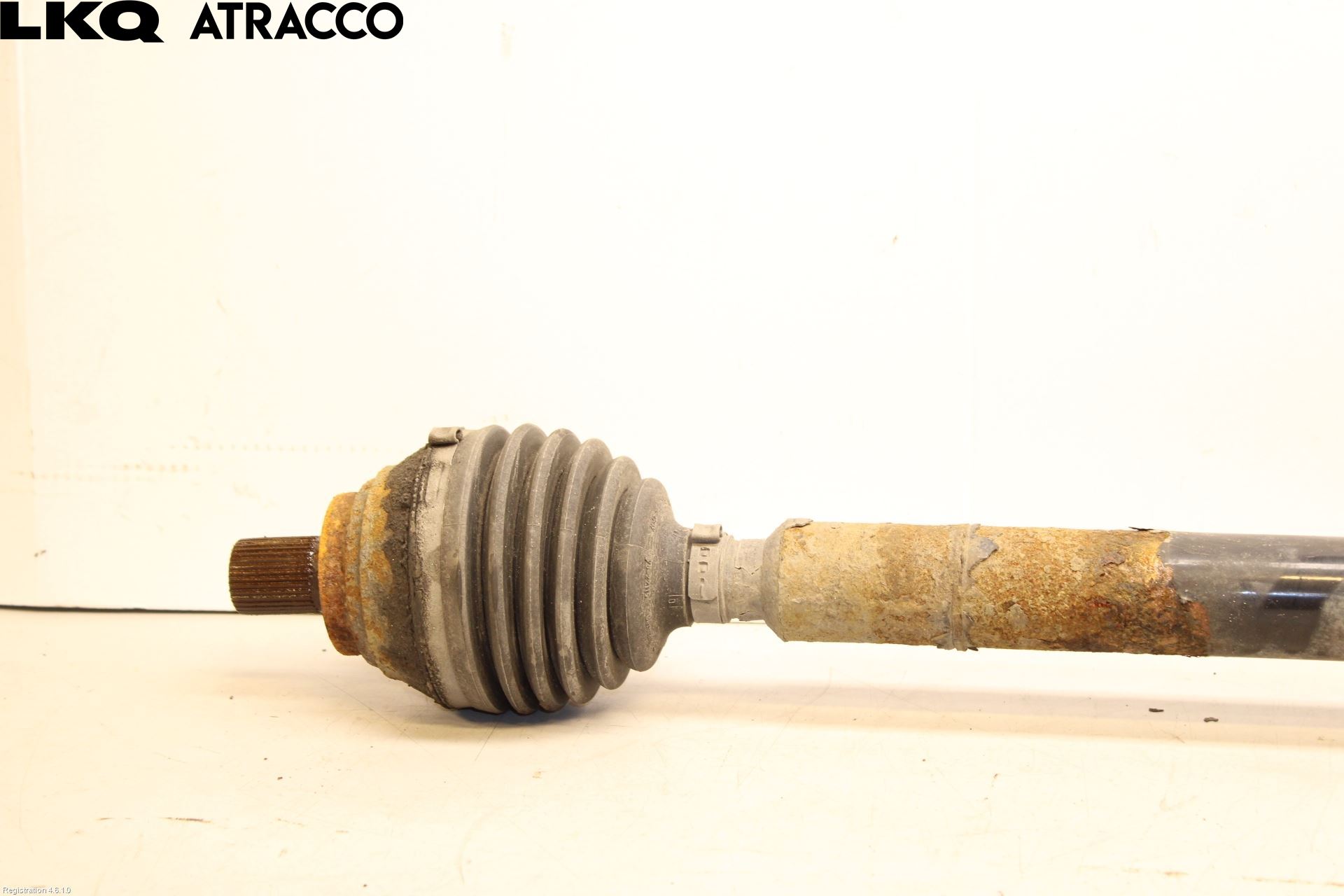 Skoda SUPERB 09-15 Drivaksel Foran Kompl Høyre