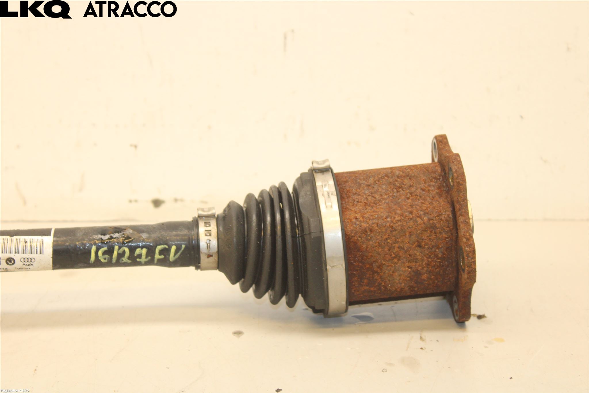 Volkswagen VW POLO VI 18->> Drivaksel Foran Kompl Venstre