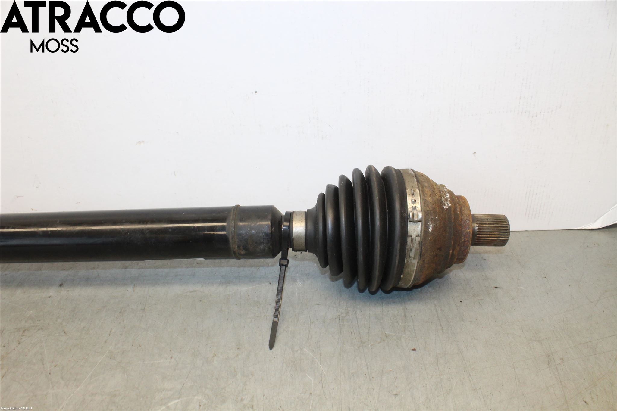 Volkswagen VW CADDY 16-20 Drivaksel Foran Kompl Høyre