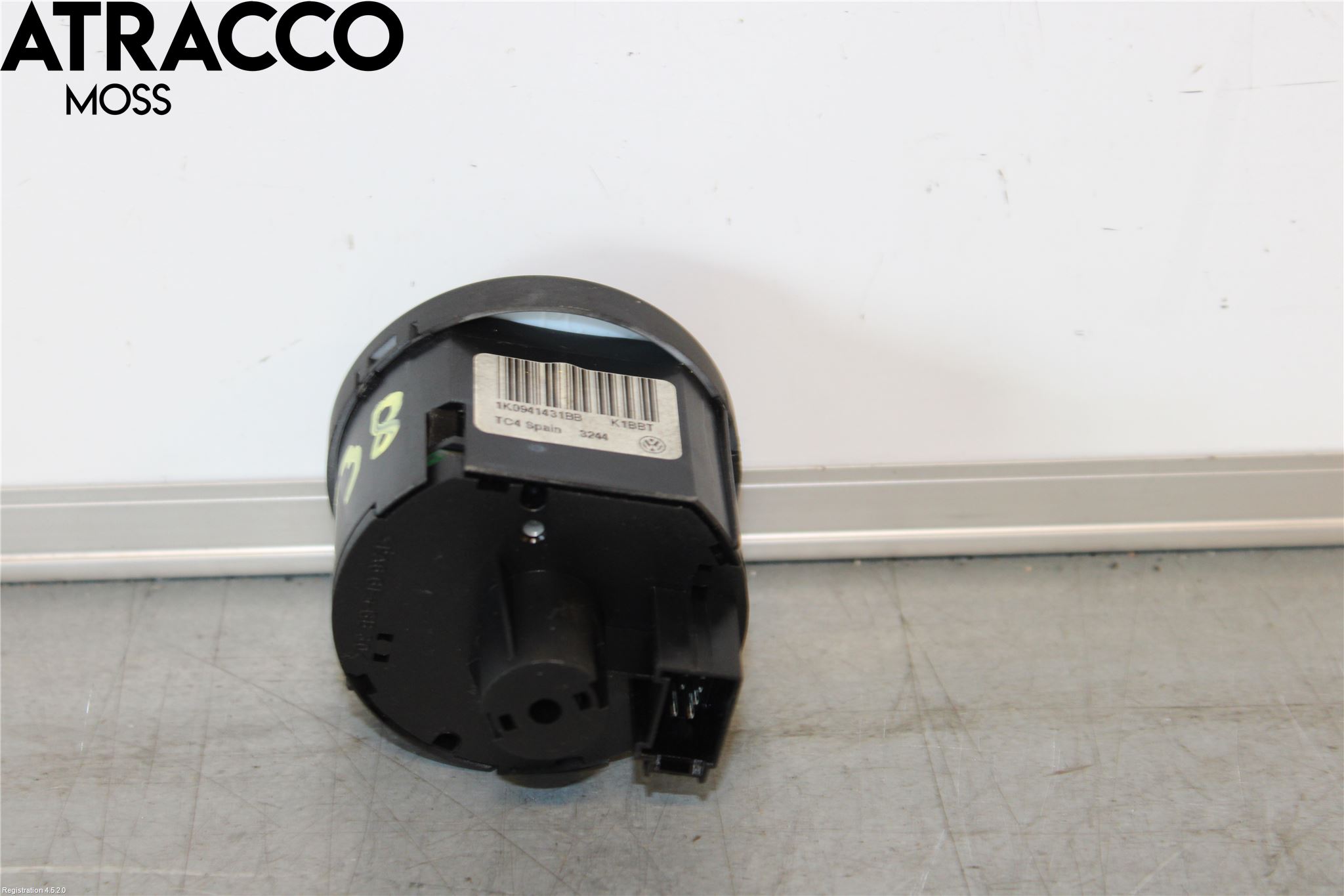 Volkswagen VW CADDY 11-15 Bryter Hovedlys