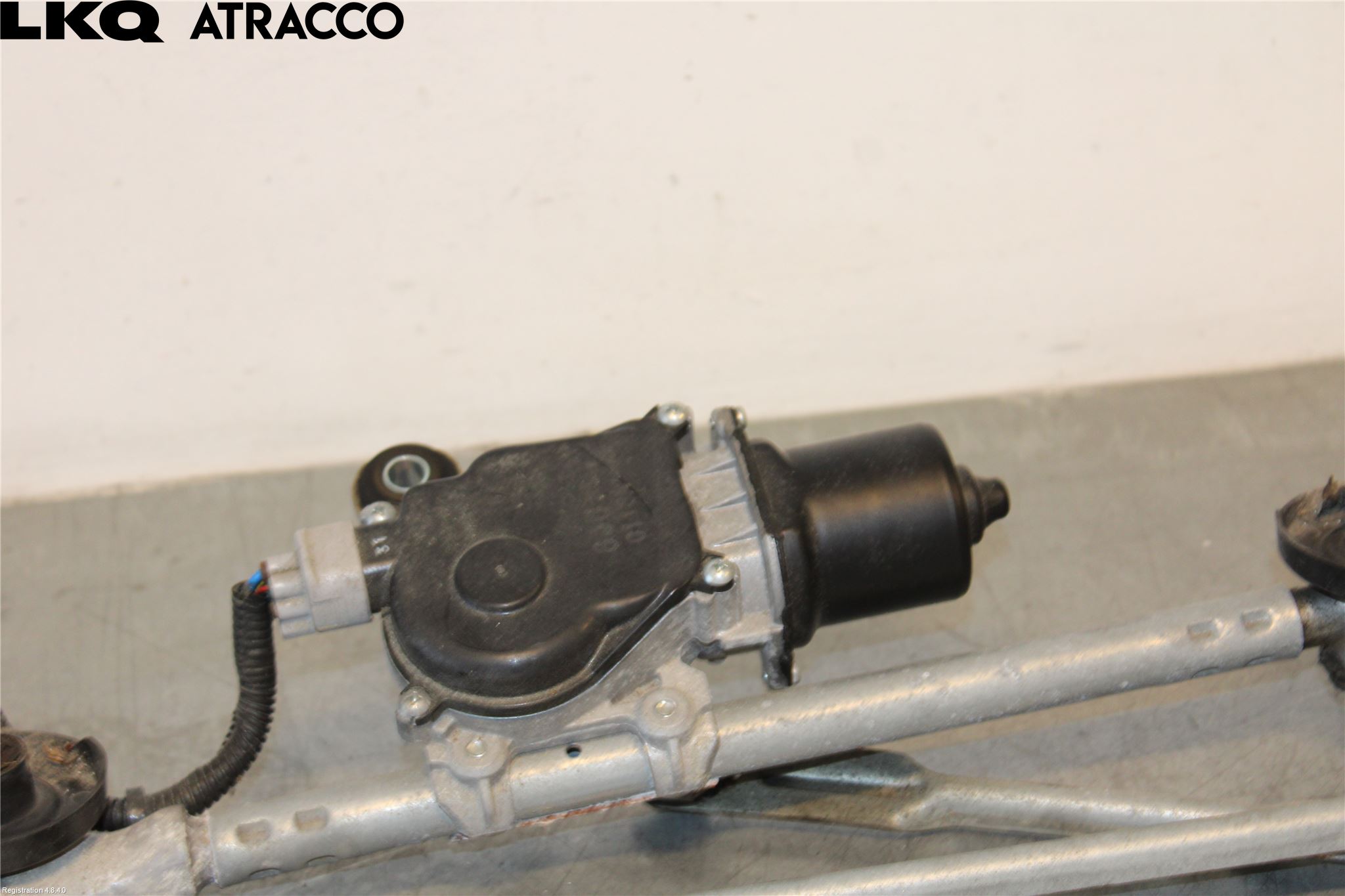 Nissan LEAF 18- Viskermotor Frontrute