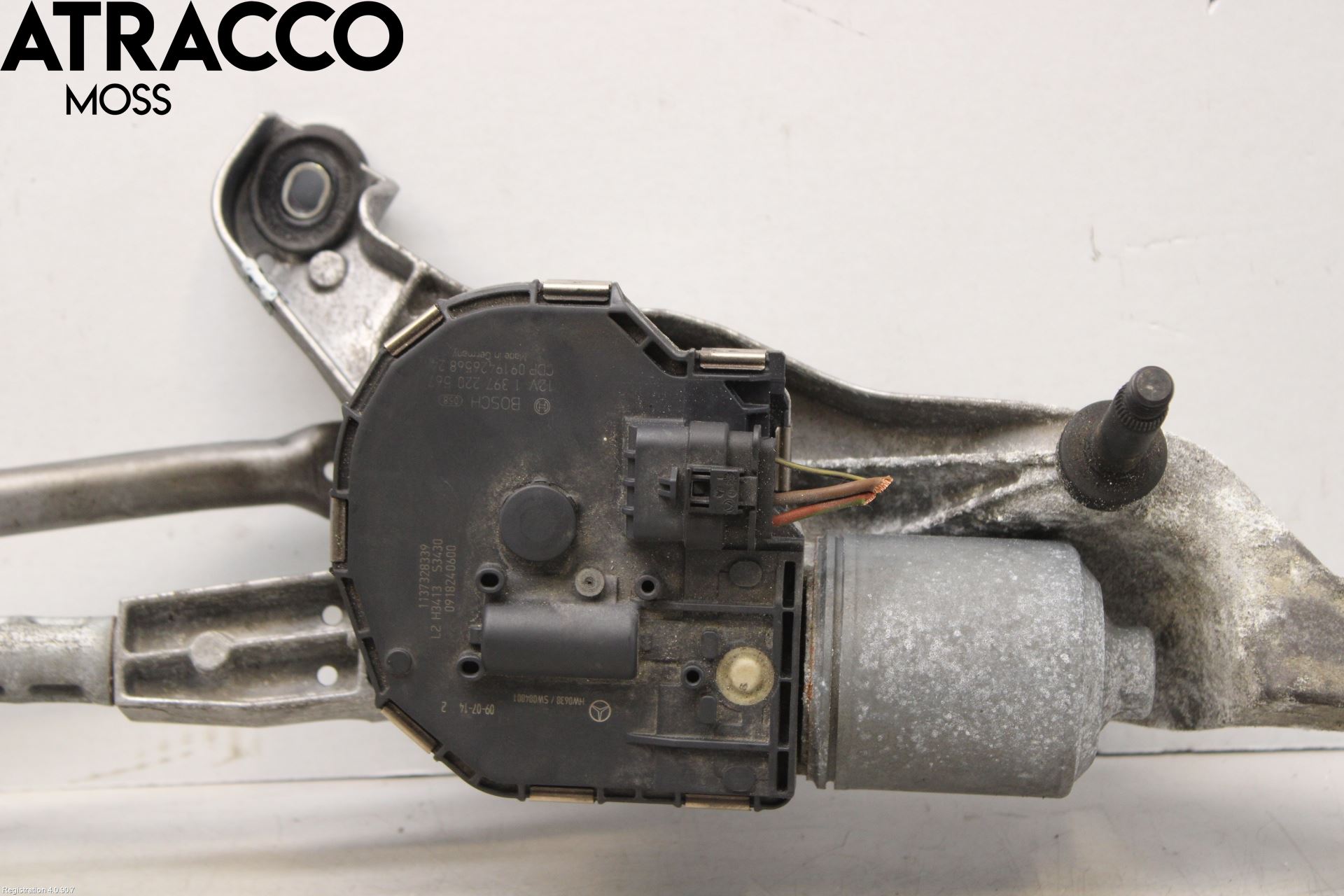 Mercedes-Benz MB E-KLASS (W212) 09-16 Viskermotor Frontrute