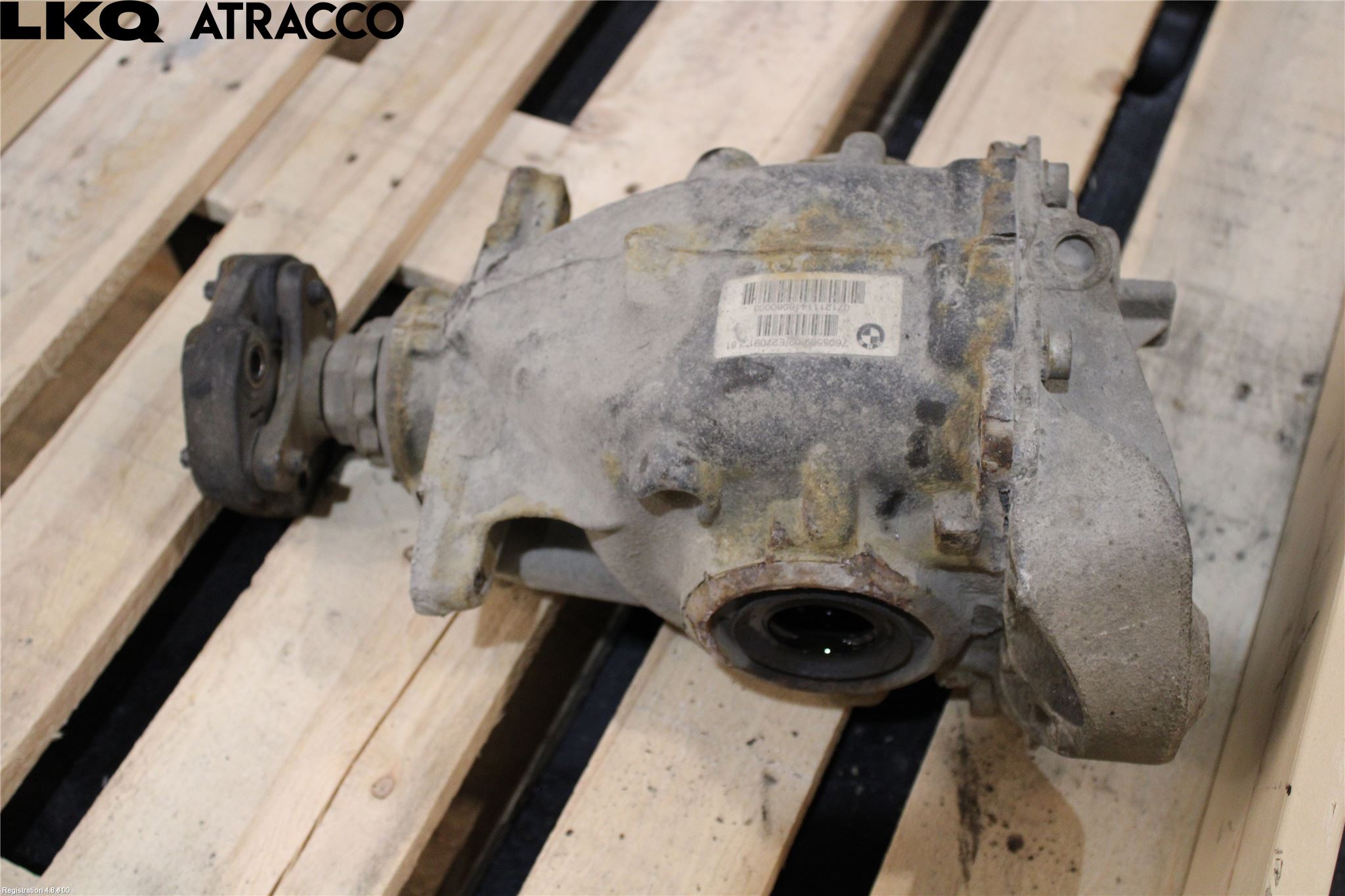 BMW 3 F30/F31/F80 12-19 Bakaksel Kardang Bak -Diff