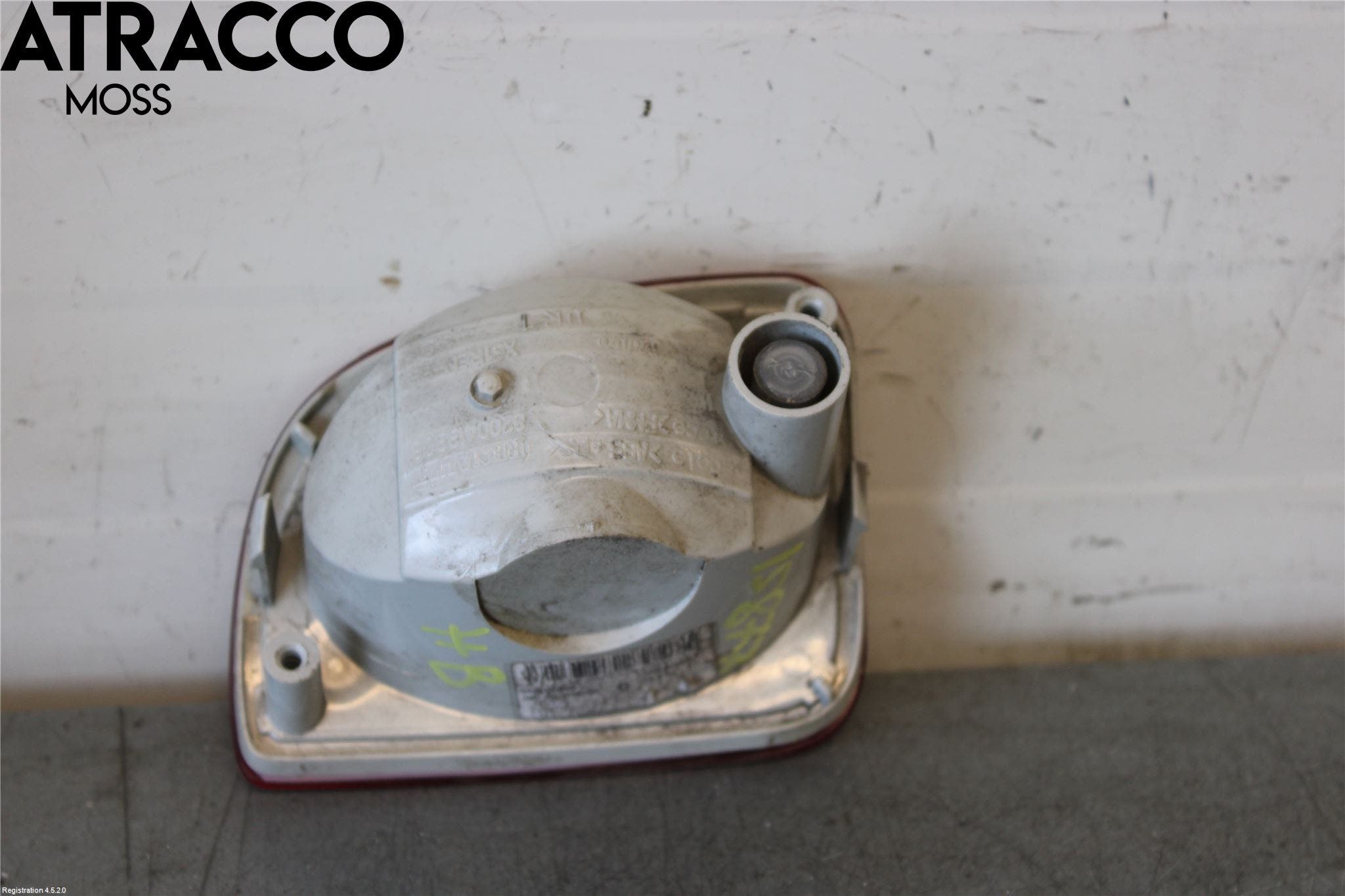 Renault KANGOO II 15-21 Refleks Bak