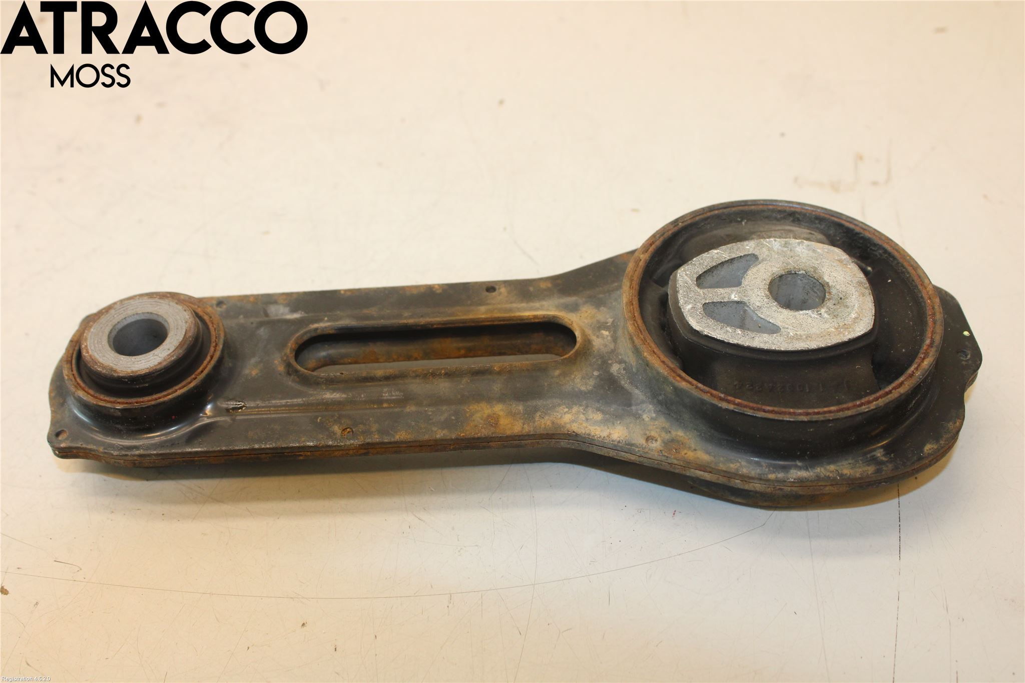 Mitsubishi OUTLANDER 13-21 Motor Feste Gummi