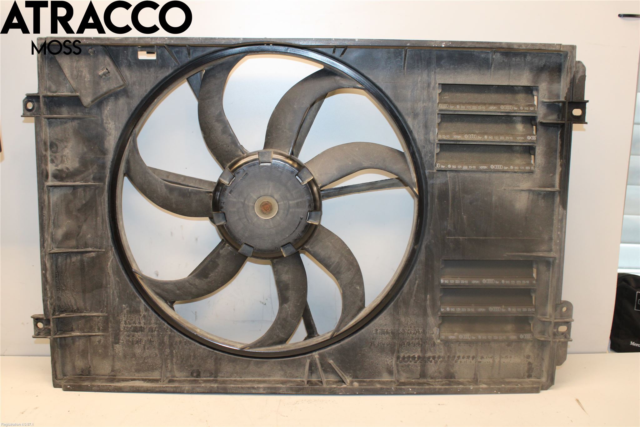 Volkswagen VW GOLF VI 09-13 Kjølevifte Elektrisk