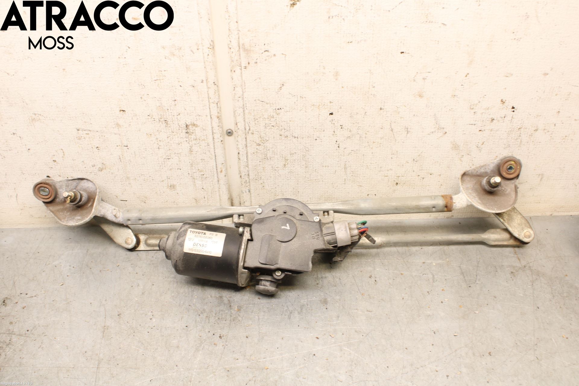 Toyota AVENSIS 07-08 Viskermotor Frontrute