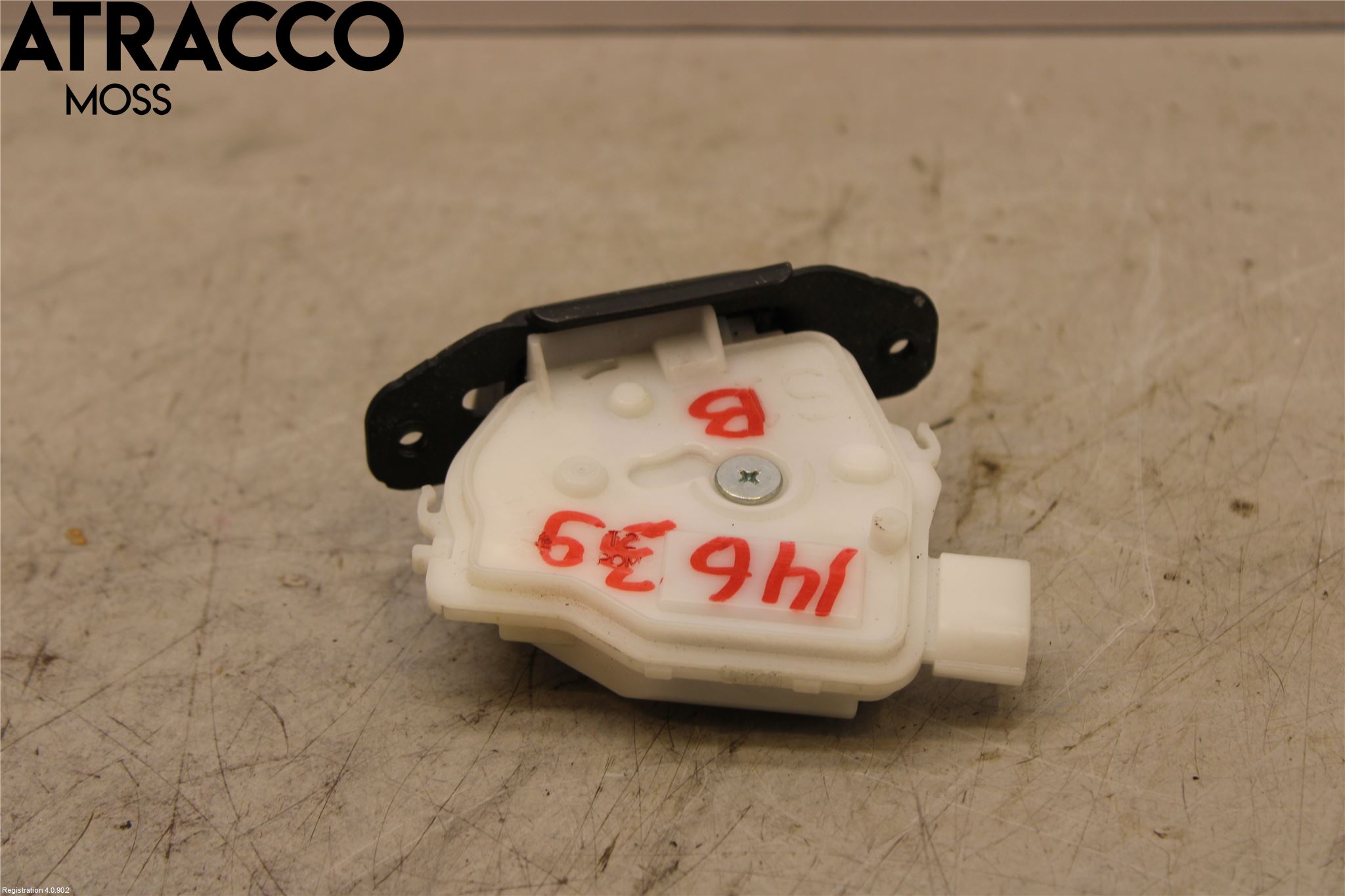 Toyota AURIS 13-19 Bakluke-Lokk Låsekasse