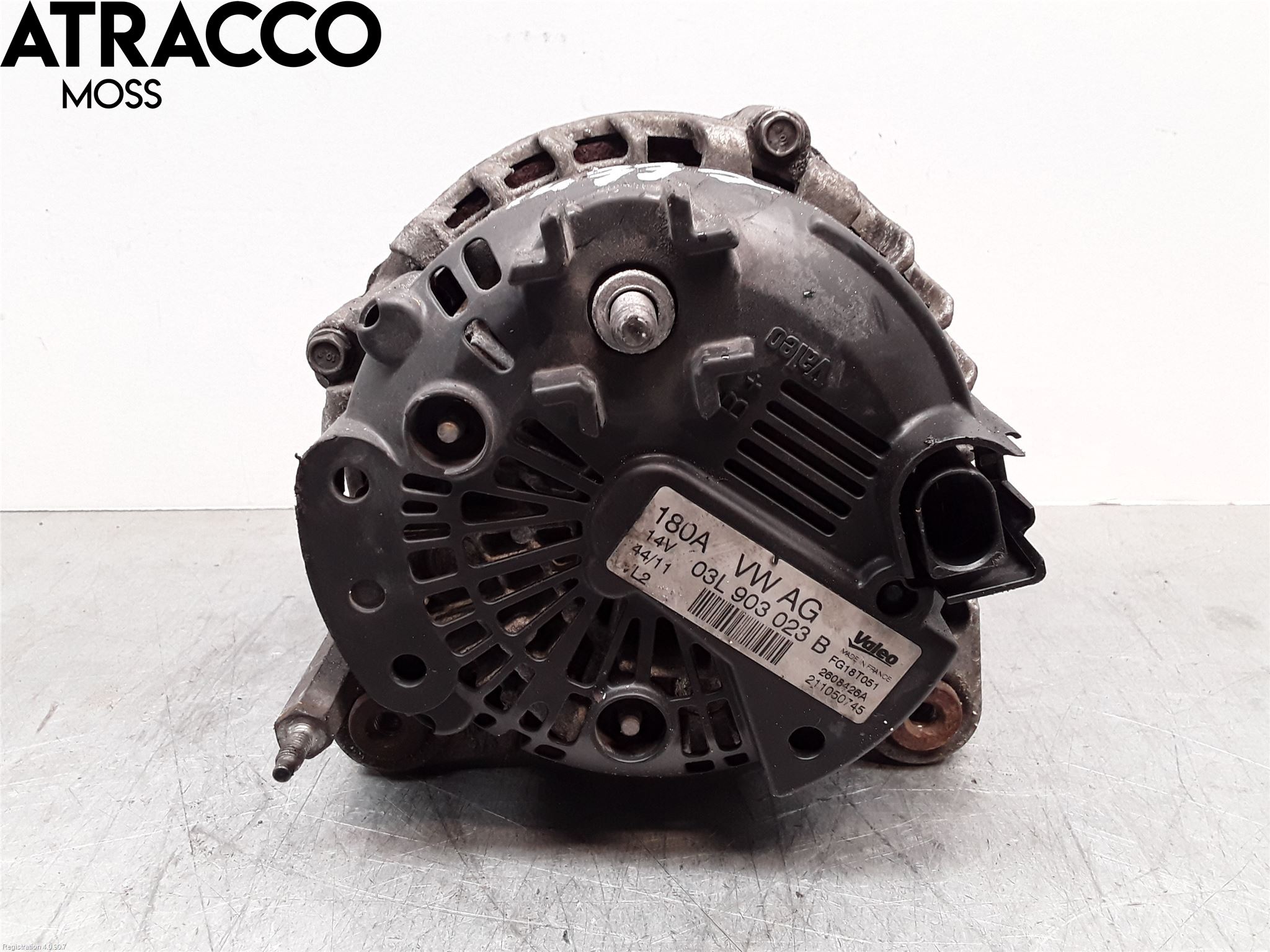 Volkswagen VW PASSAT 11-14 Dynamo