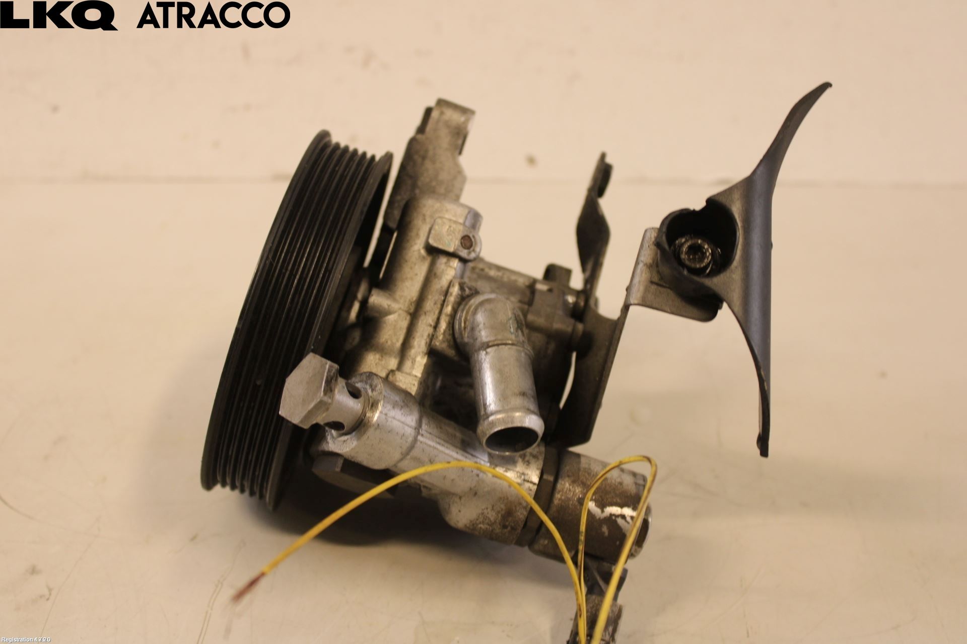 BMW 5 E60/61 Sed/Tou 02-10 Servo Pumpe