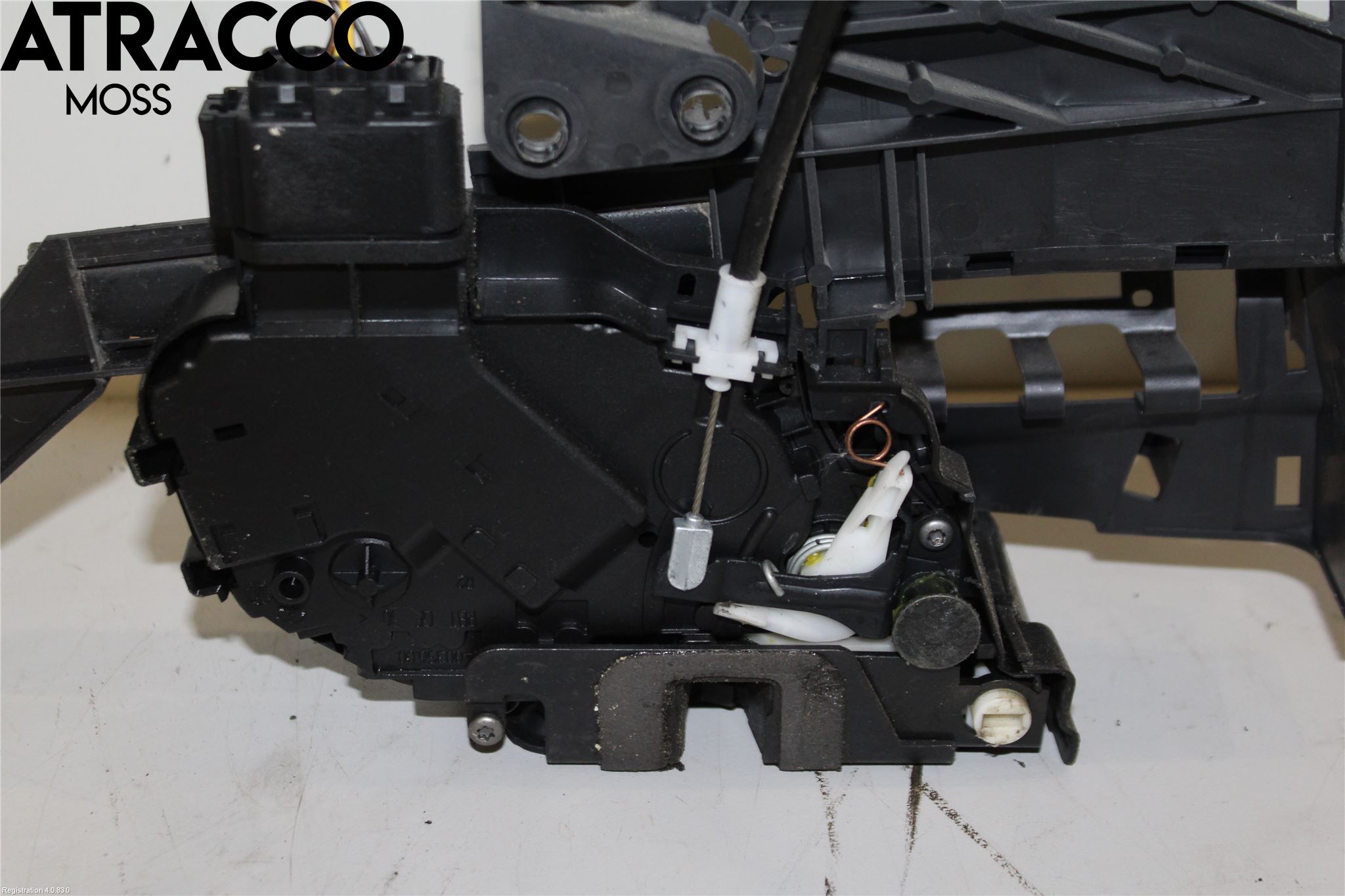 Ford KUGA 08-12 Dørlås - Låsekasse