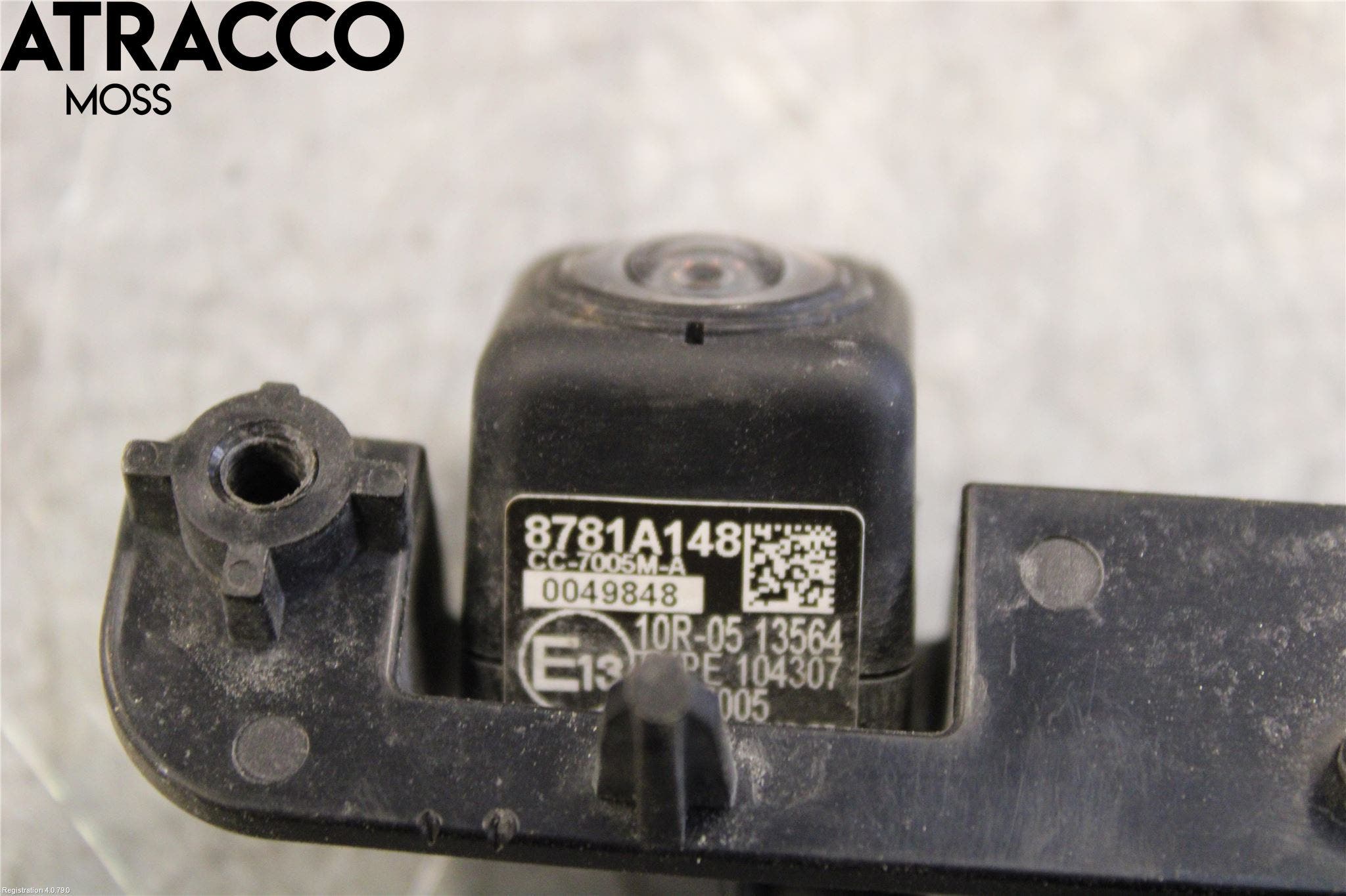 Mitsubishi OUTLANDER 13-21 Parkeringshjelp Kamera