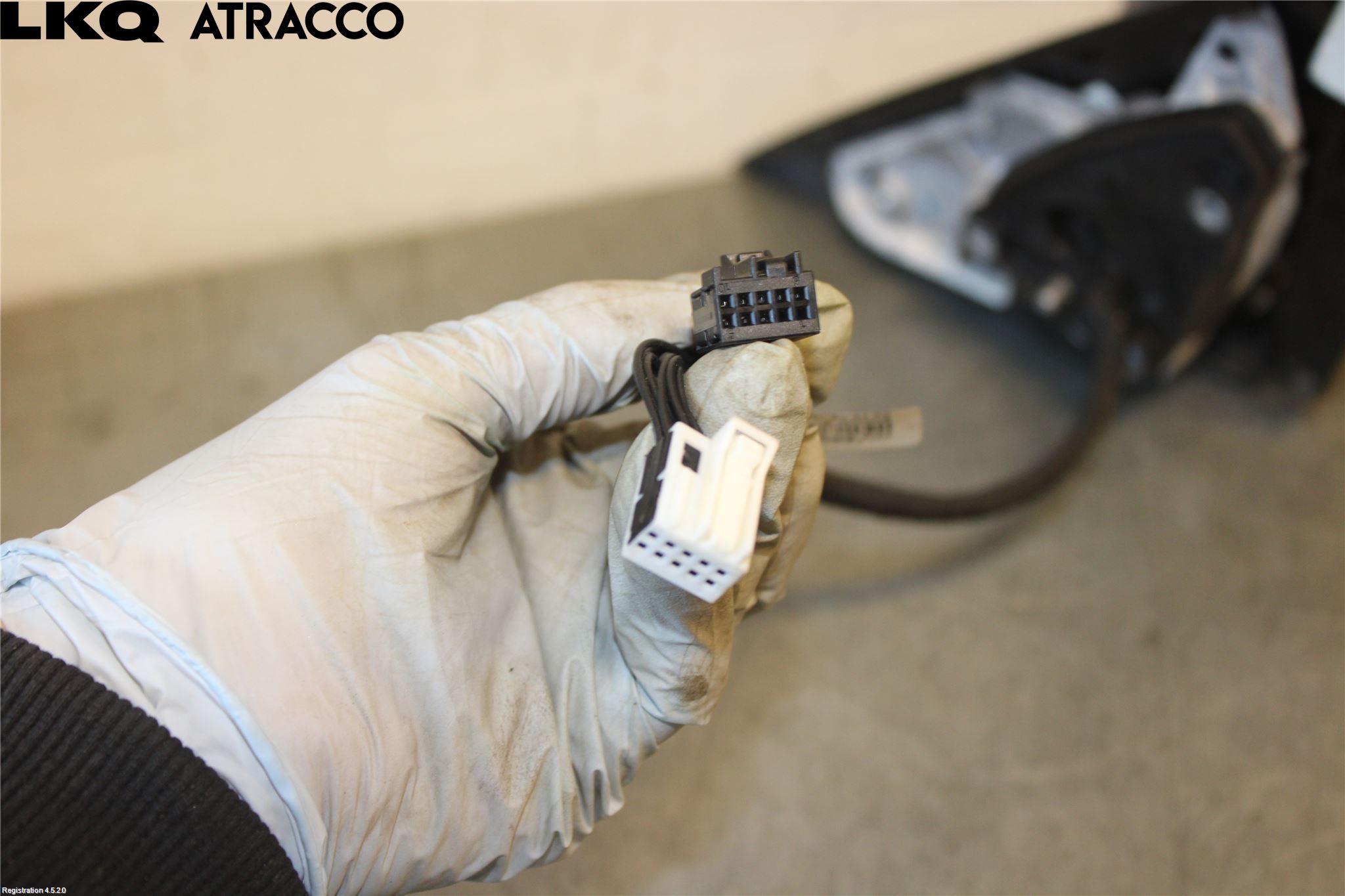 Mercedes-Benz MB E-KLASS (W212) 09-16 Speil H M-El Justering