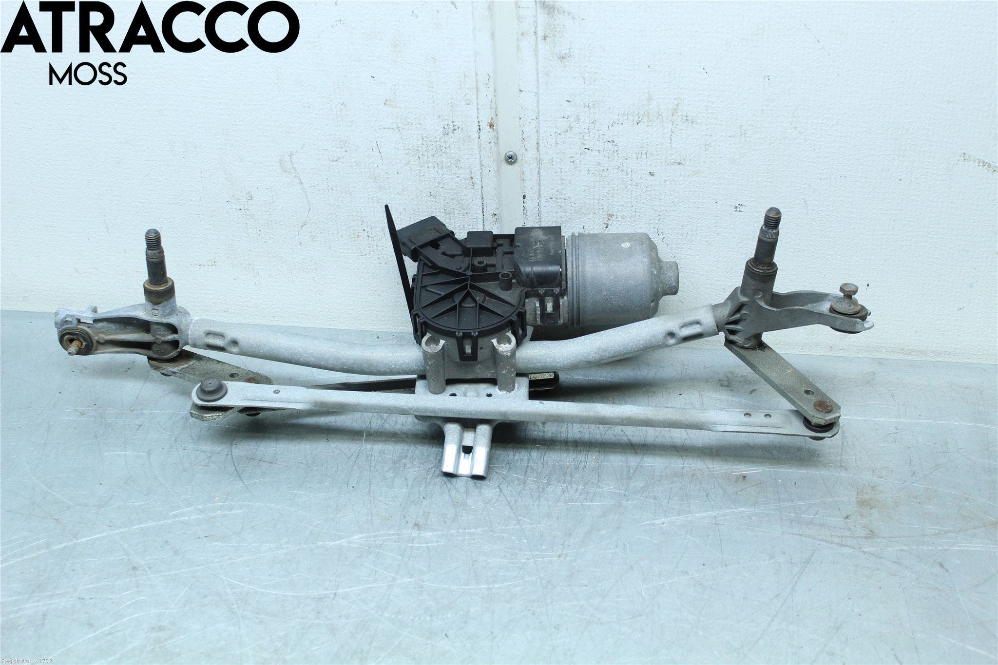 Peugeot PARTNER 08-15 Viskermotor Frontrute