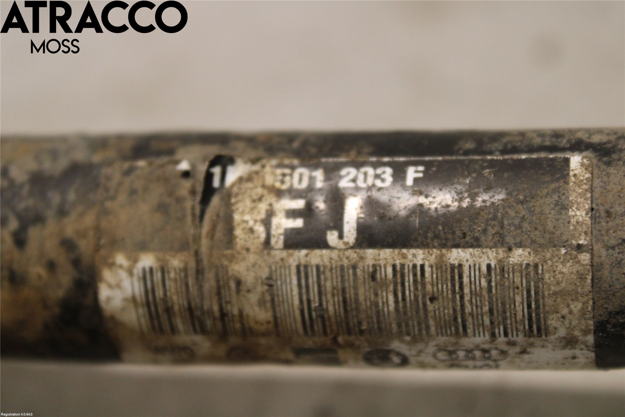 Volkswagen VW GOLF VI 09-13 Drivaksel Bak Kompl Venstre