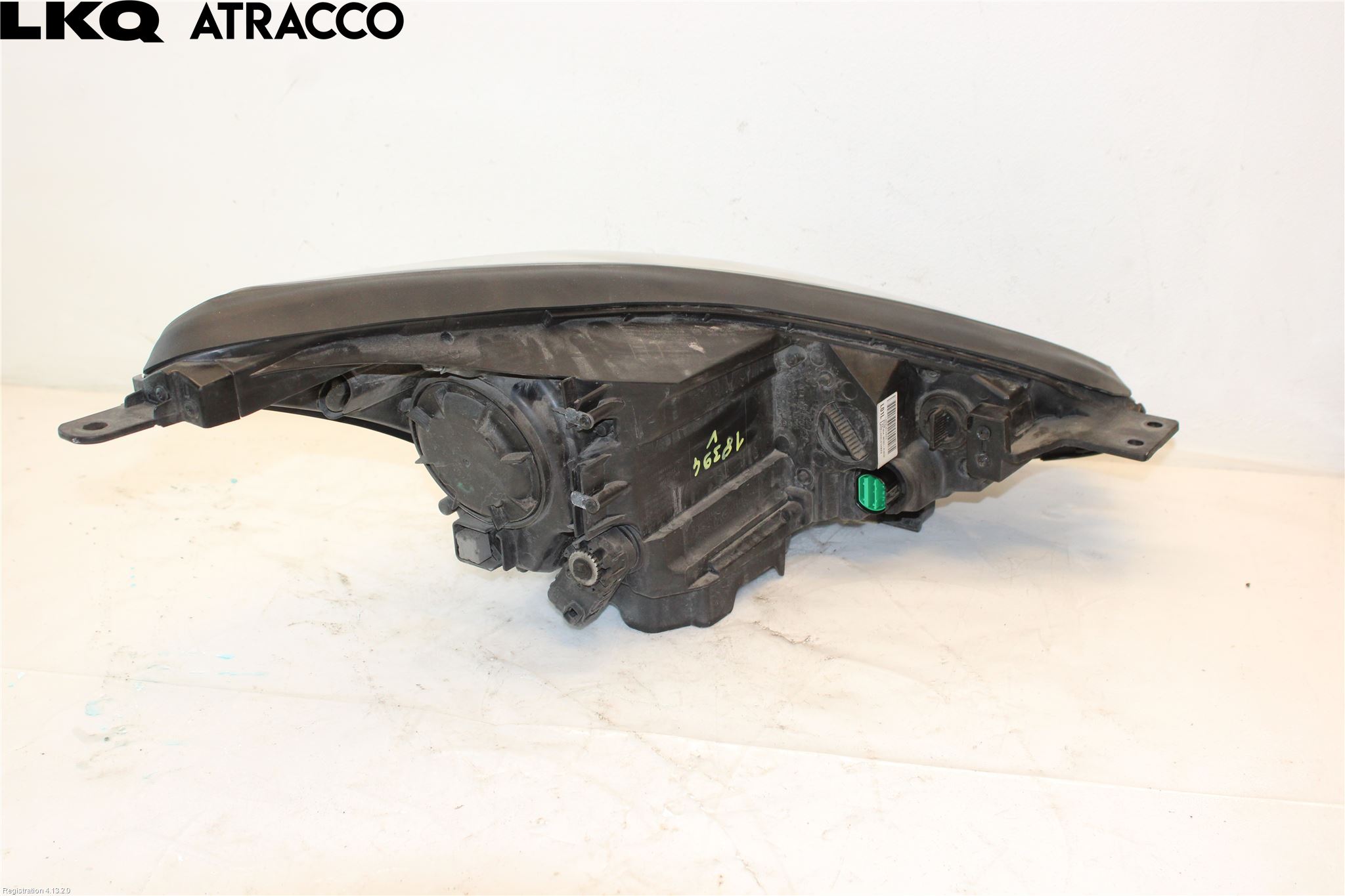 Kia SPORTAGE (QL) 16-21 Frontlykt Venstre